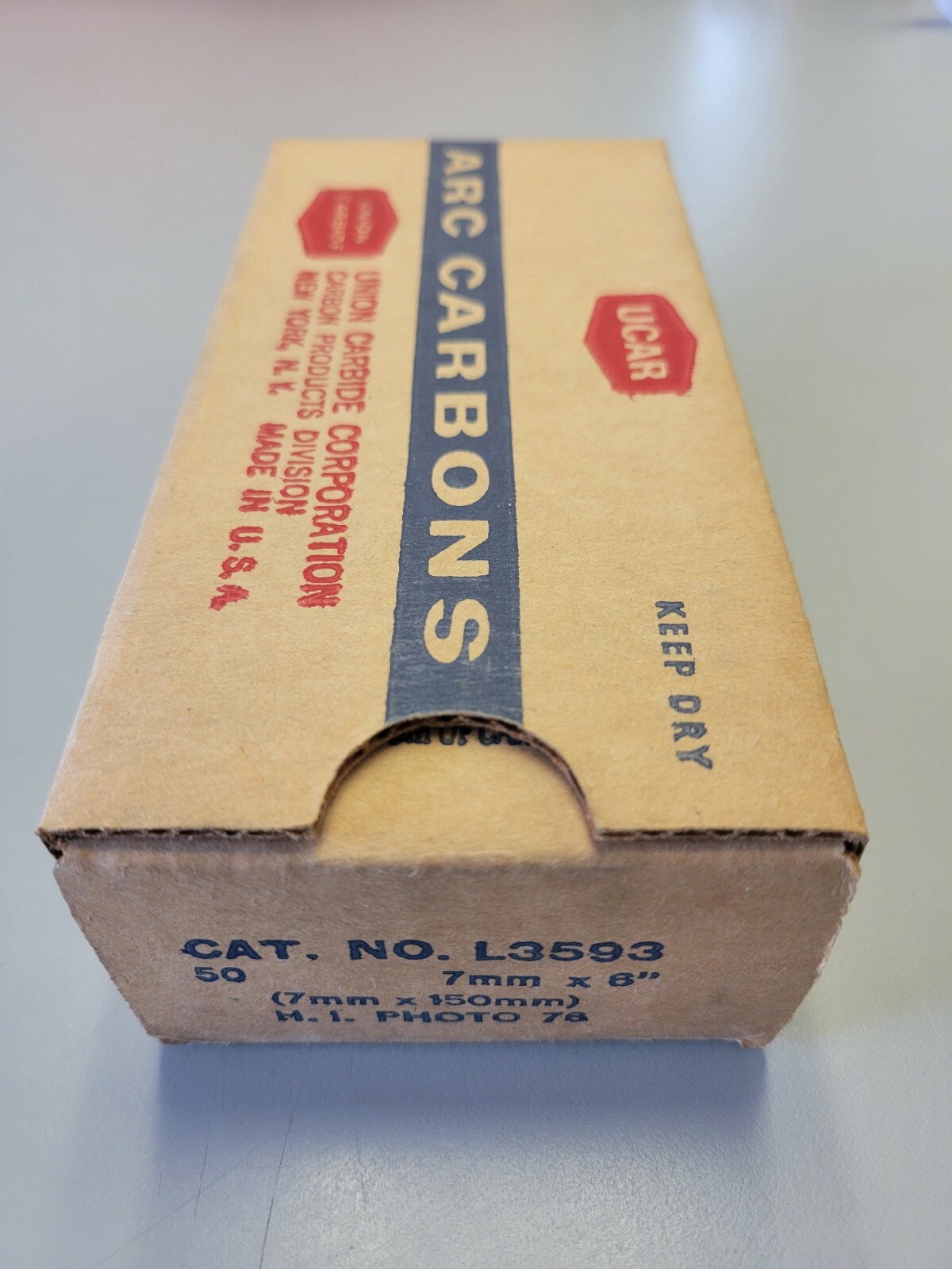 CARBON ARC RODS for 35mm FILM PROJECTION – 1 BOX of 7mm x 9″ NATIONAL NEGATIVES