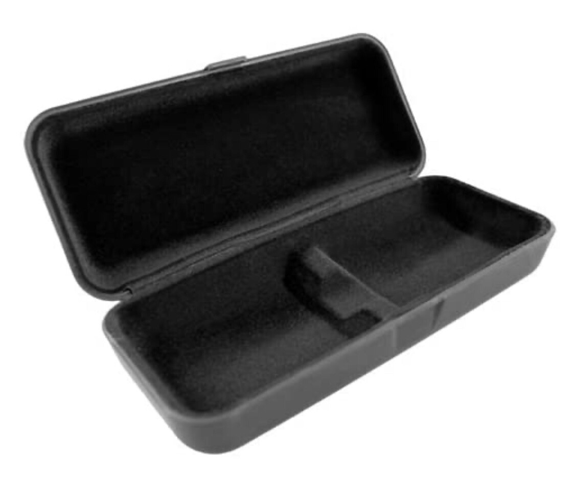 Blick BT-30 Universal 3D Glasses With Case. Lot Of 2. Rechargeable.
