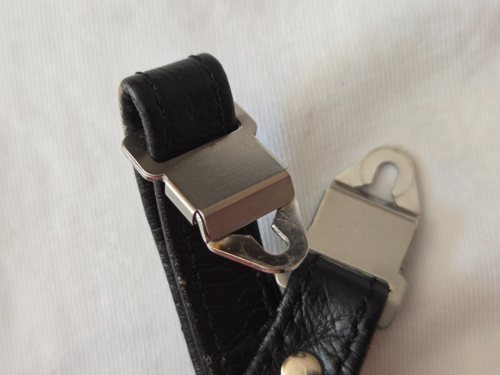 Original Hasselblad Leather Camera Waist Carry Strap w/ Lugs