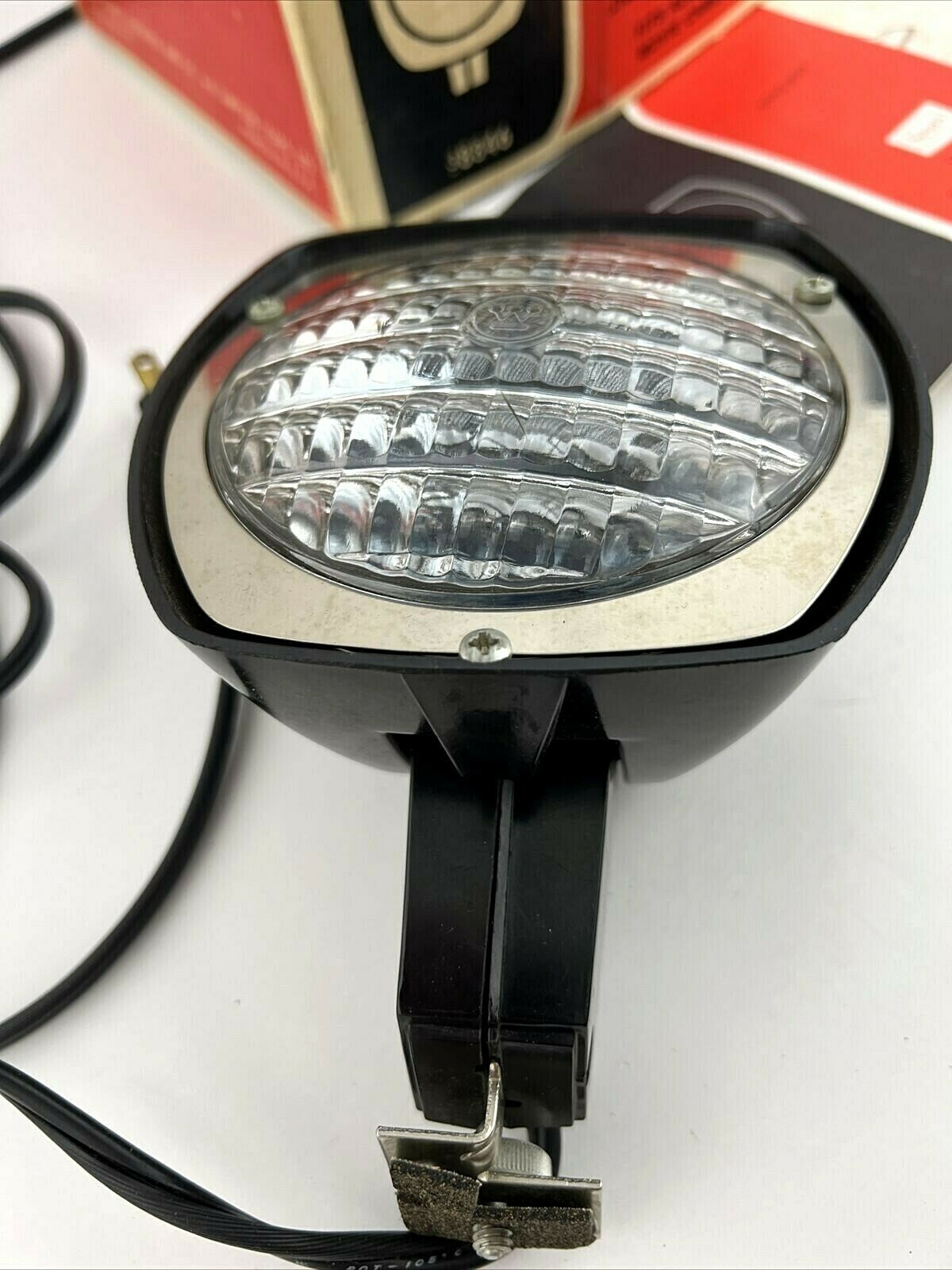 Vintage Sears Super 8 650 Watt Sealed Beam Movie Light Model 8846 w/ Box