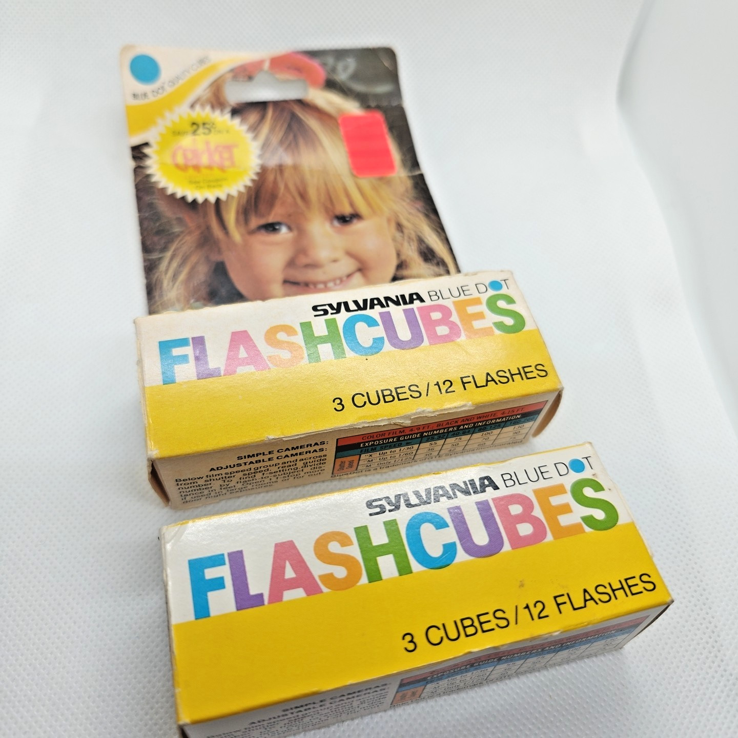 Sylvania GTE Blue Dot Flash Cubes Unused Vintage for Cameras nos