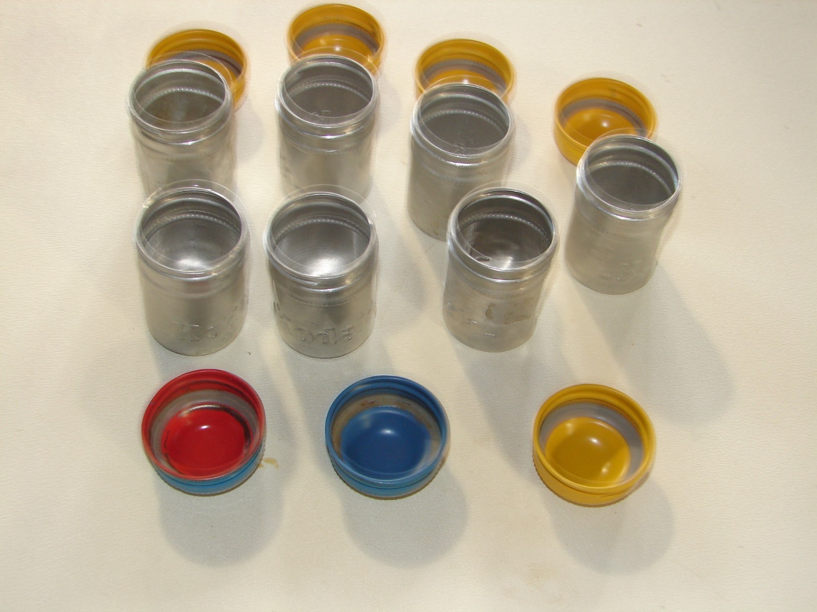 Kodak Metal Film Cannisters 7 Aluminum diff colored lids (2 blue, 5 yellow) use