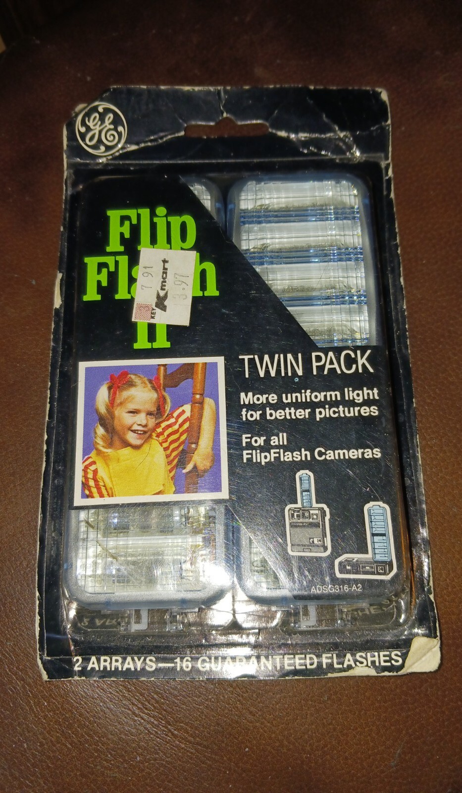 GE Flip Flash II Twin Pack Flashbulb 16 Flashes Strip Vintage NEW IN PACKAGE