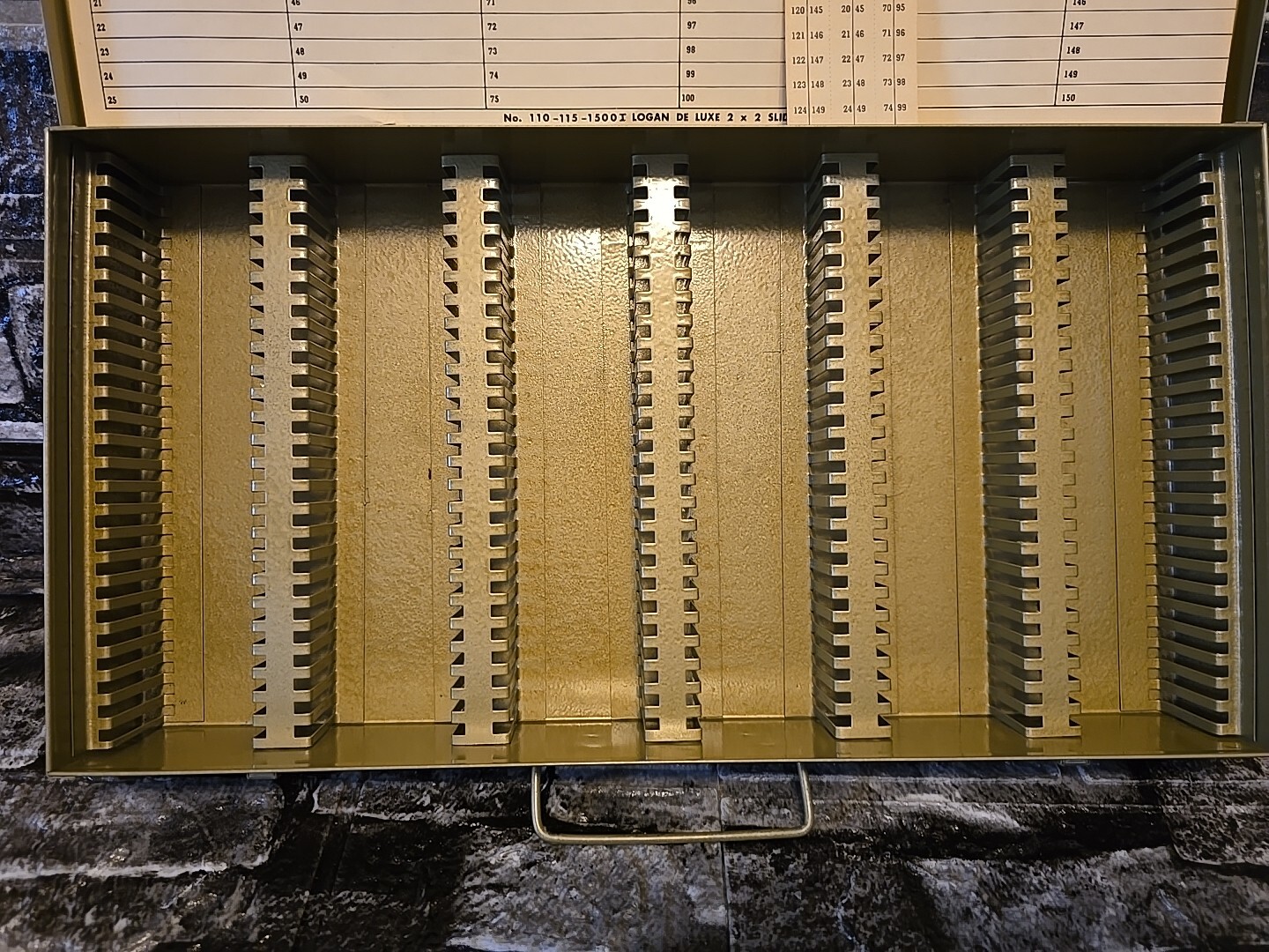 Vintage Logan Metal De Luxe 2 x 2 No. 110-115-1500I Slide File Box Gold