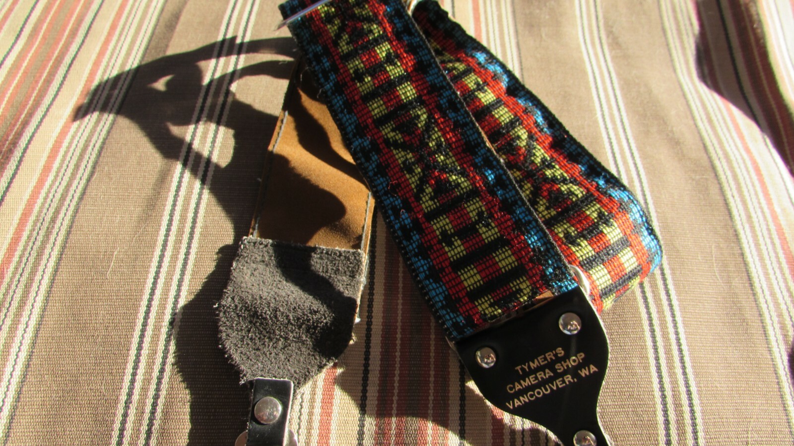 VERY NICE VINTAGE CAMERA STRAP WITH TYMER CAMERA SHOP IN WASHINGTON ADVERTISING