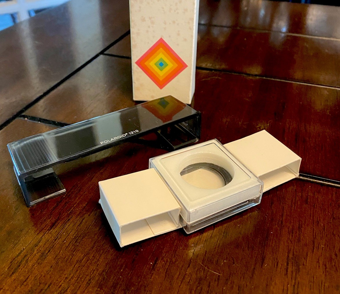 NOS – Polaroid Close-Up Lens & Flash Diffuser #121, for SX-70 Land Camera