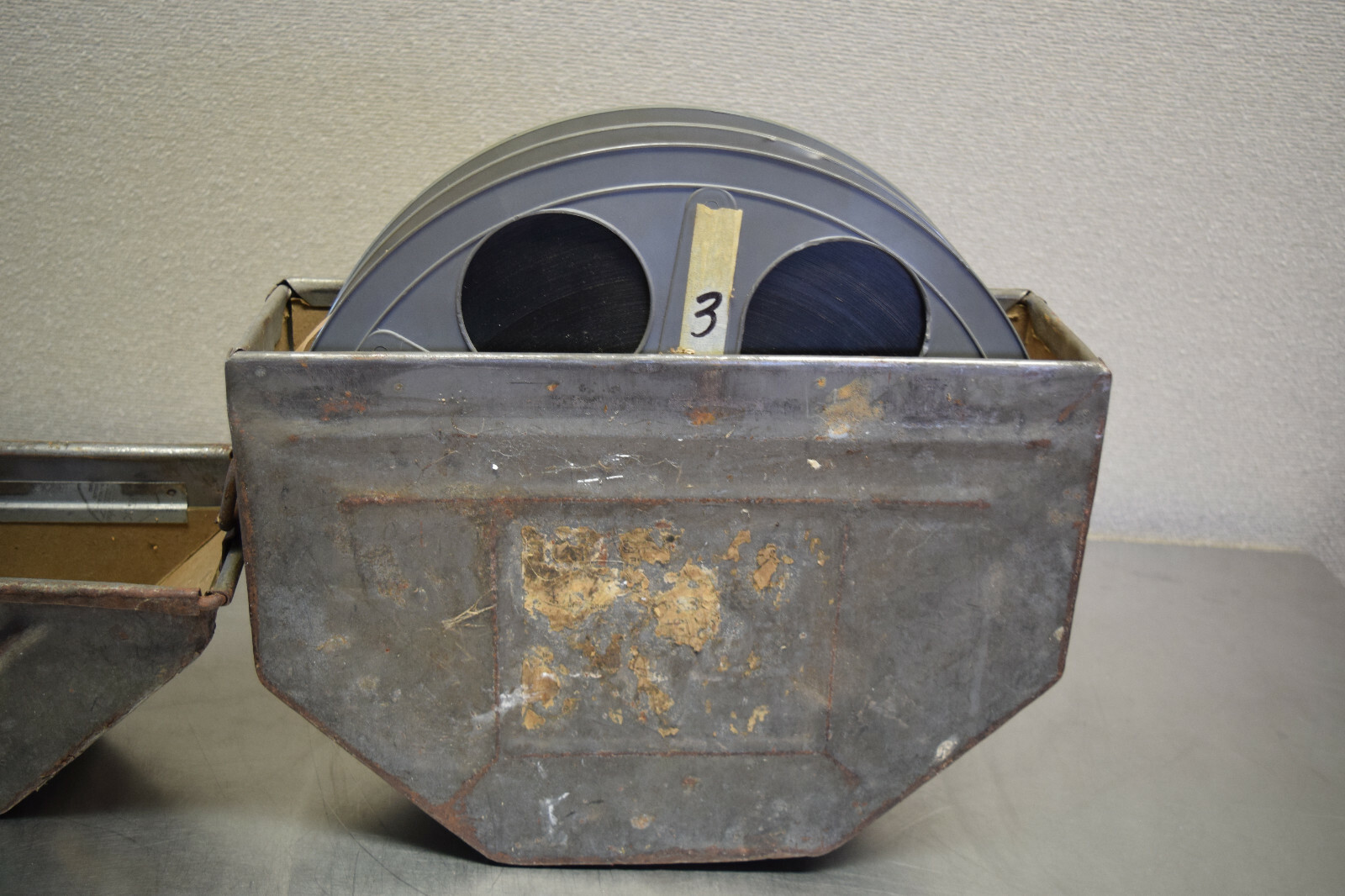 Paramount Motion Picture Metal Canister Reel Case w/#4 & 5 of Teen Wolf Too