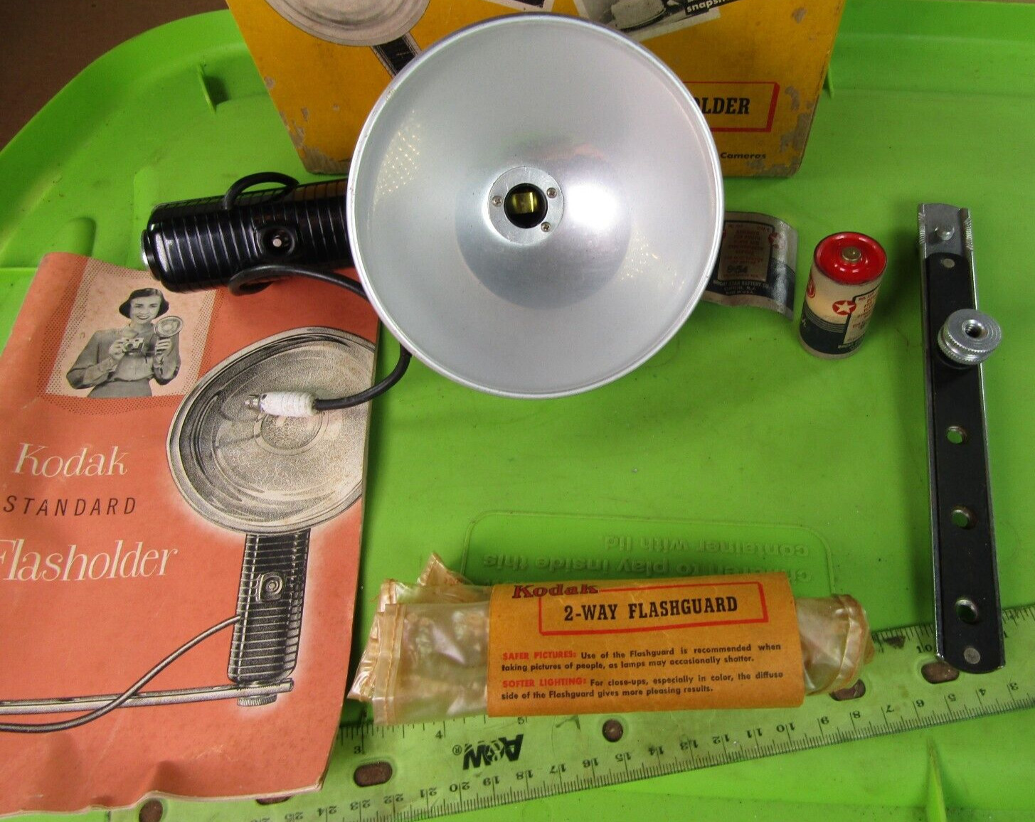 Vintage Kodak Standard B-C Camera Flasholder in Original Box & Instructions