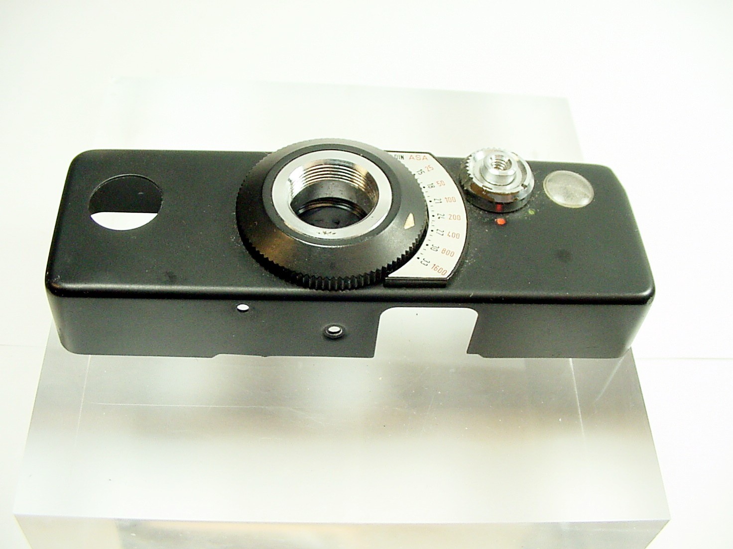Rollei 35 LED top | Black | Used | $26.50 | #2 |