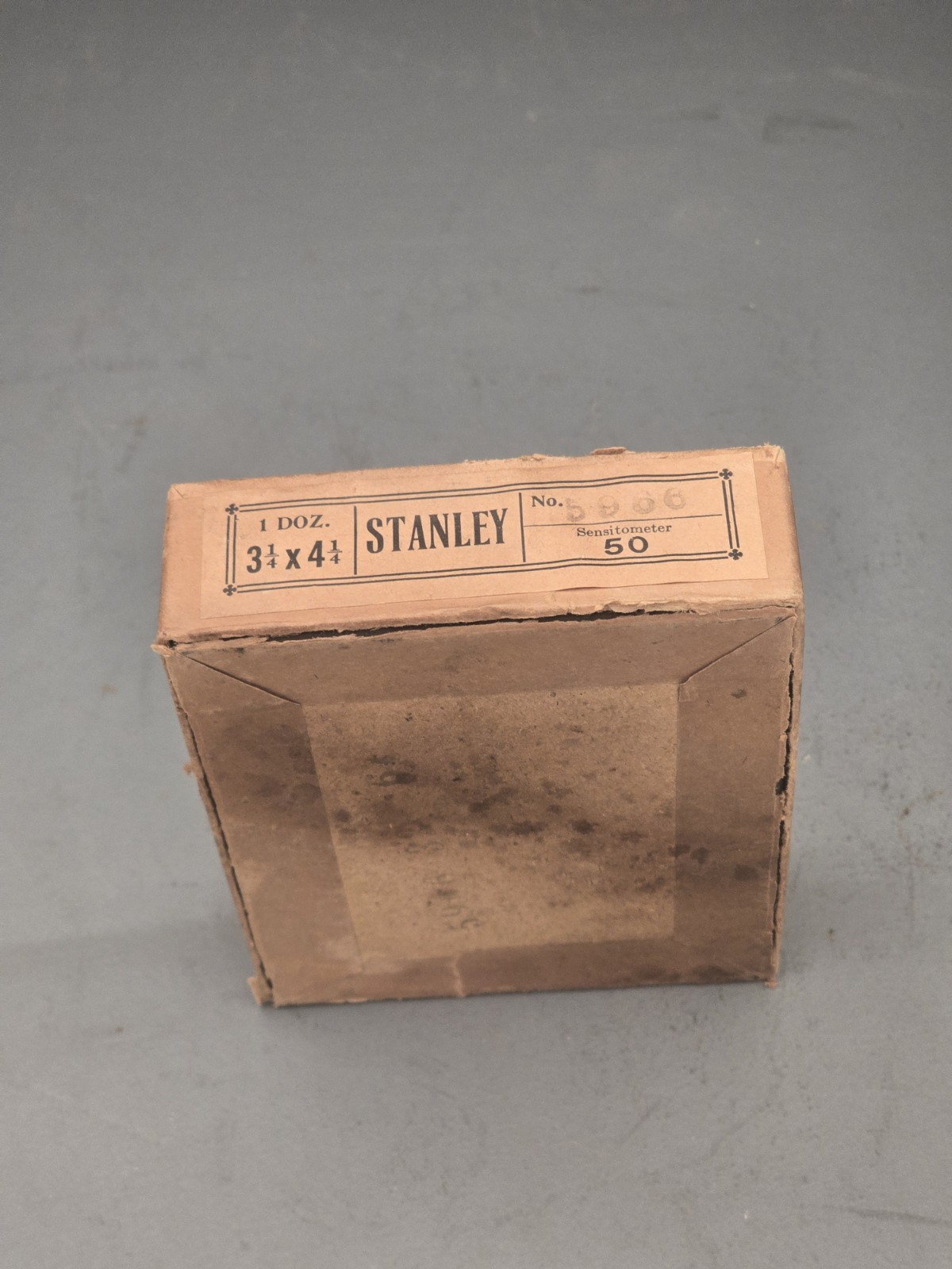 The Stanley Dry Plates #5966 3 1/4 x 4 1/4 Excellent Condition Open Box
