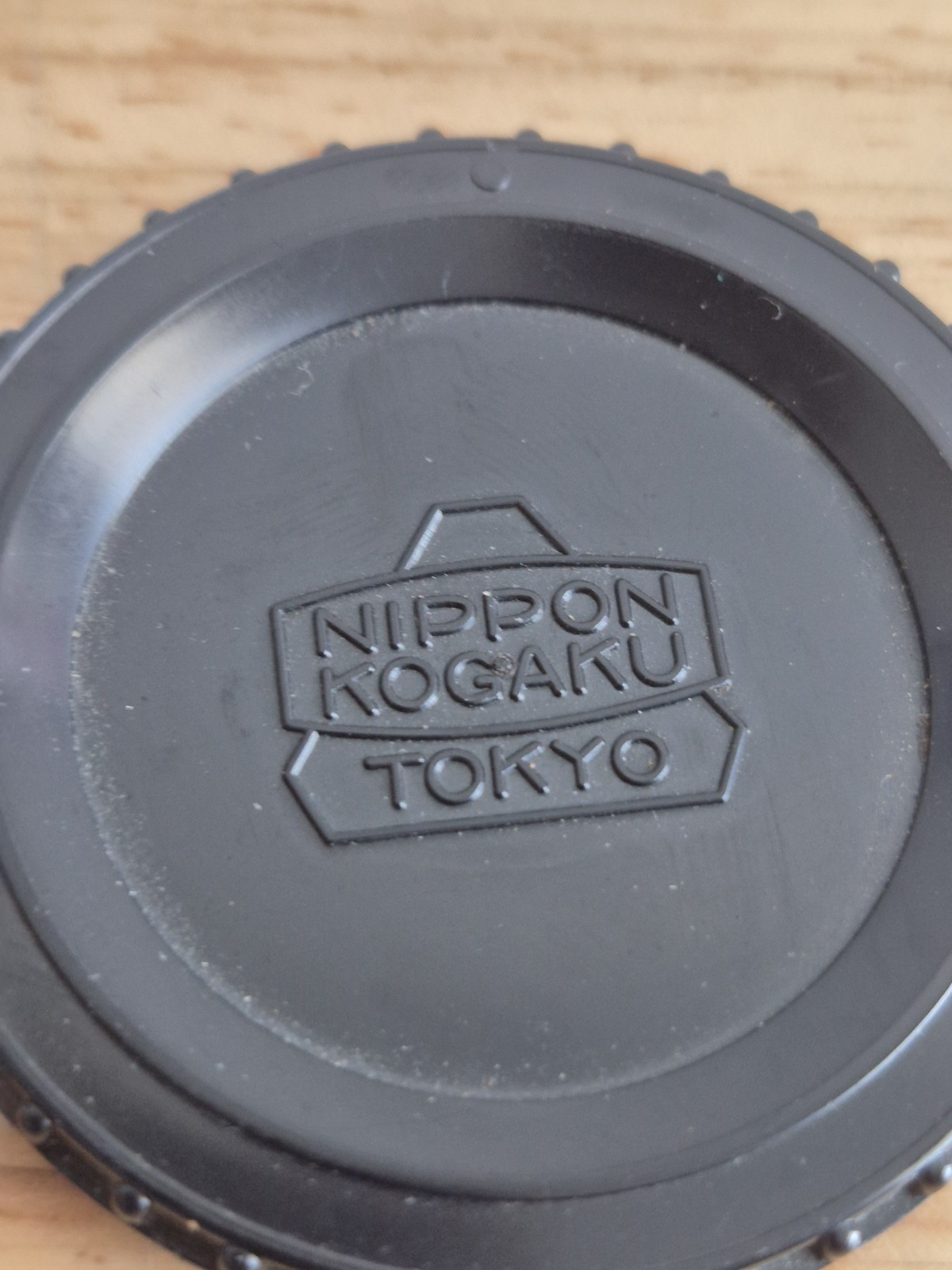 VTG NIPPON KOGAKU NIKON F BAYONET MOUNT ORIGINAL CAMERA BODY CAP 95-2 DAMAGE