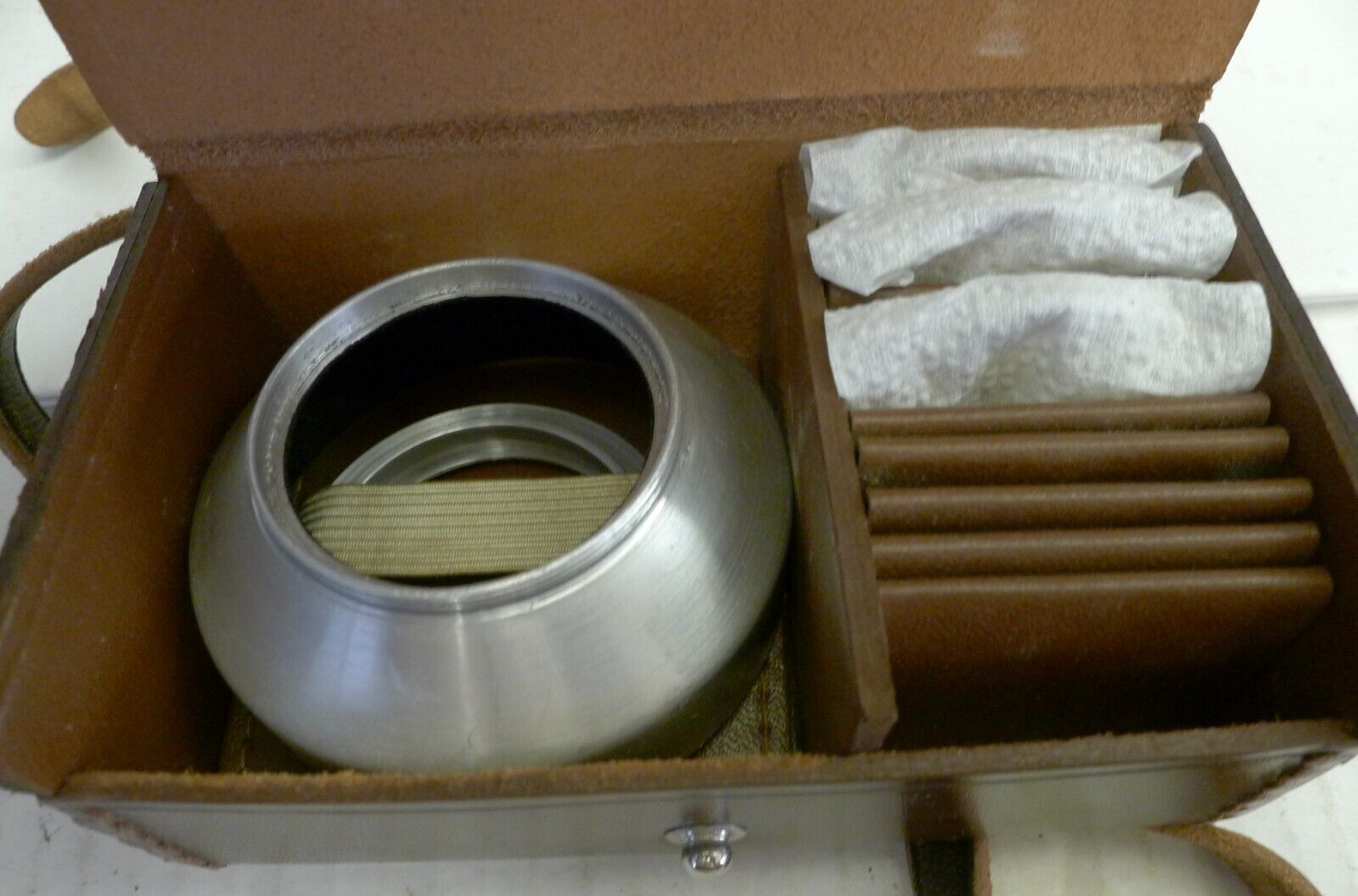 Enteco Lens Hood Ser VI, Adapter Ring Ser VI No 61 & Leather Case with Strap
