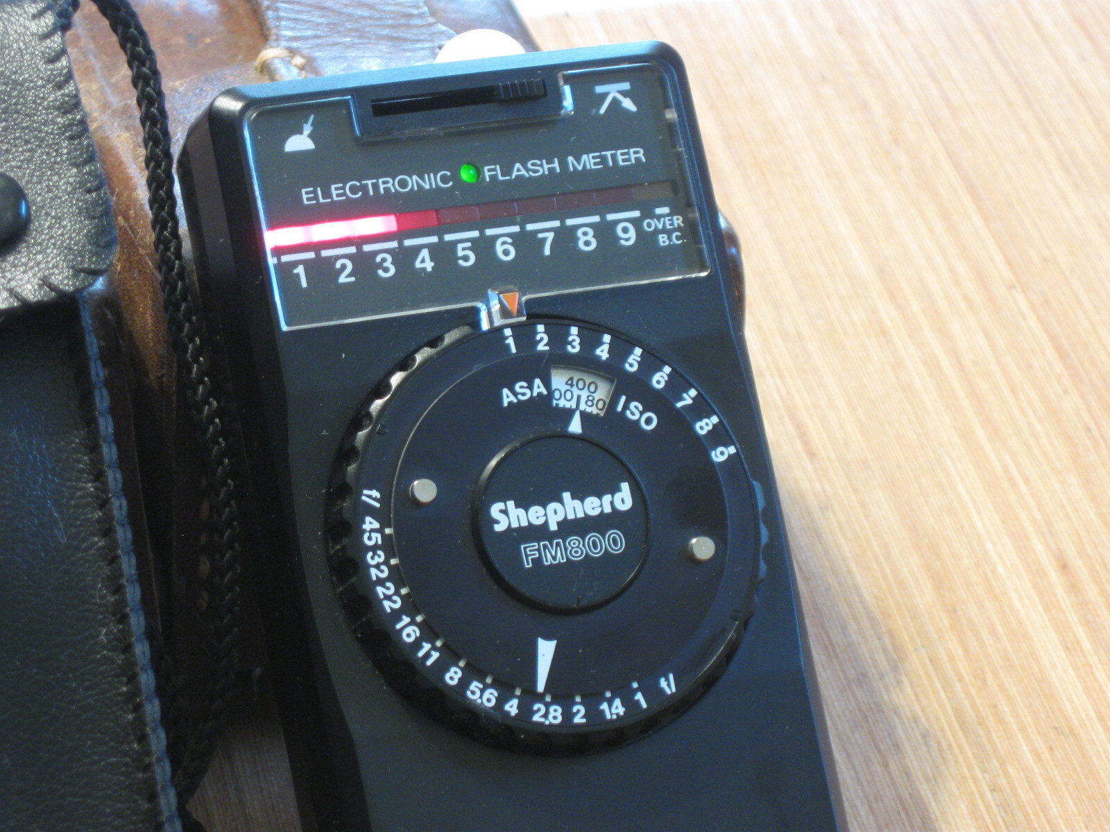 Vintage Shepherd FM800 Electronic Flash Meter & Case
