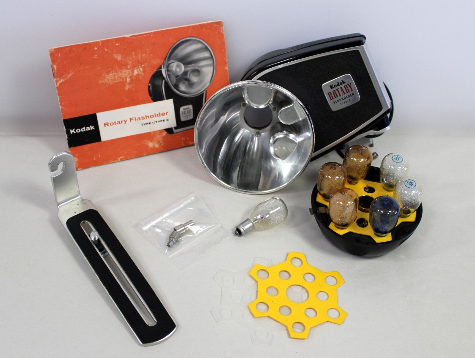 Kodak Rotary Flasholder, Type 2 w/ 2 Flash Bars 7 Bulbs and Bracket