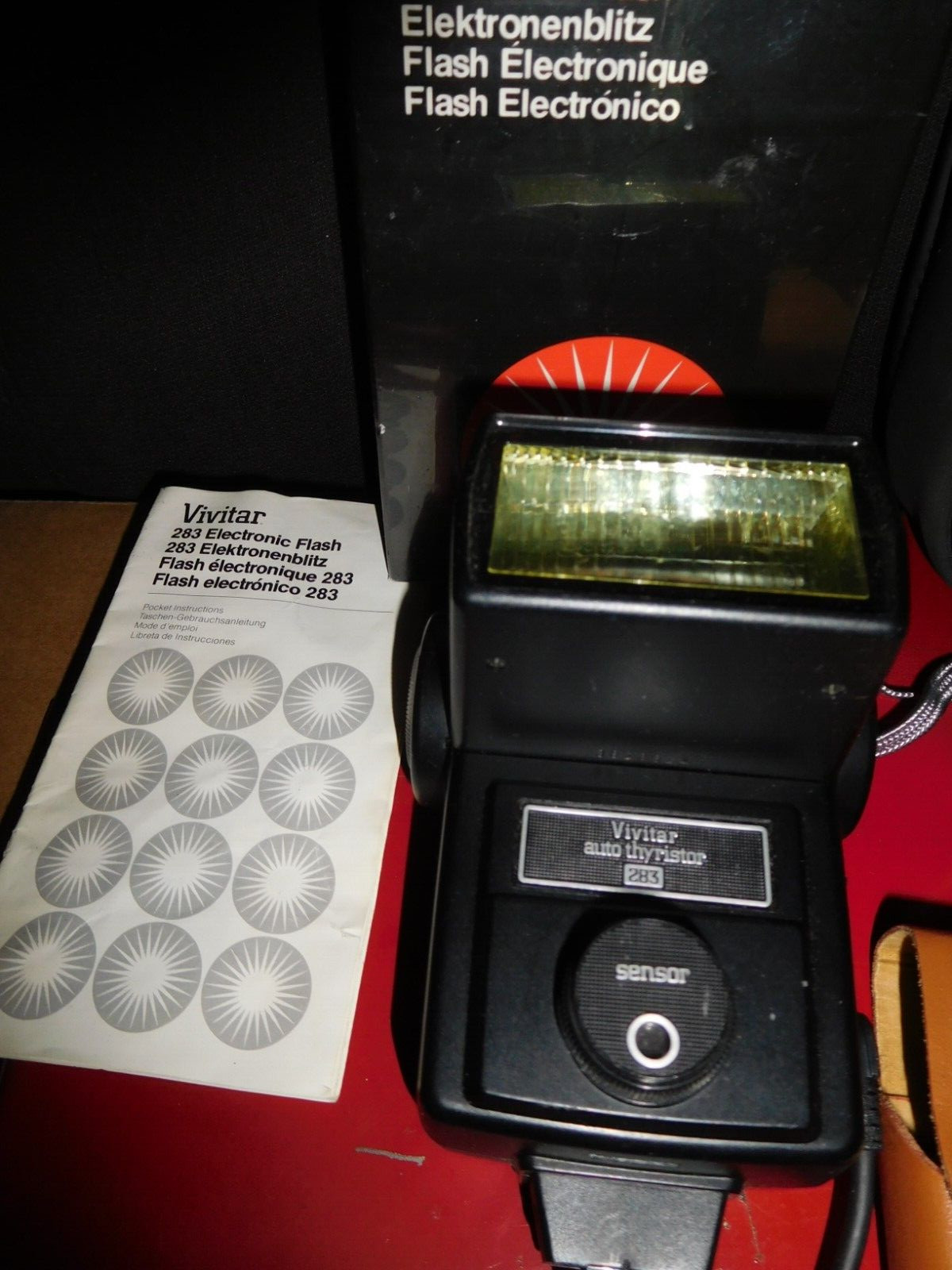 Vtg lot of photographic equipment Vivitar 283 Nikon A20, GE Mascot meter CLEAN