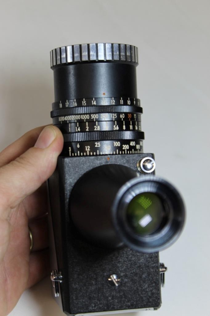 Honeywell Pentax 3/21 Spot Exposure Meter & Strobonar 100 Hot Shoe Flash AS-IS