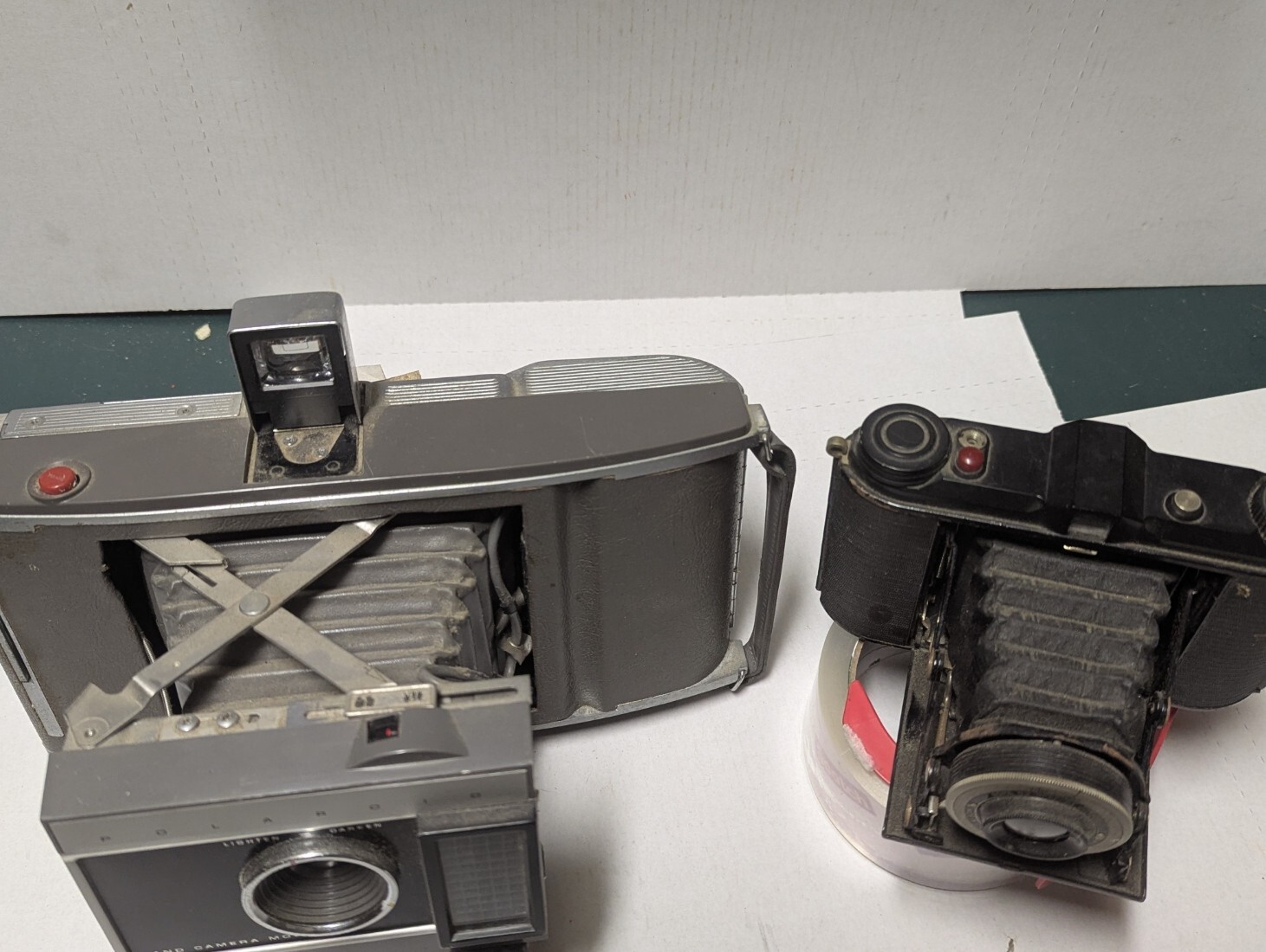 vintage polariod and agfa cameras for display or repair only,untested,dusty