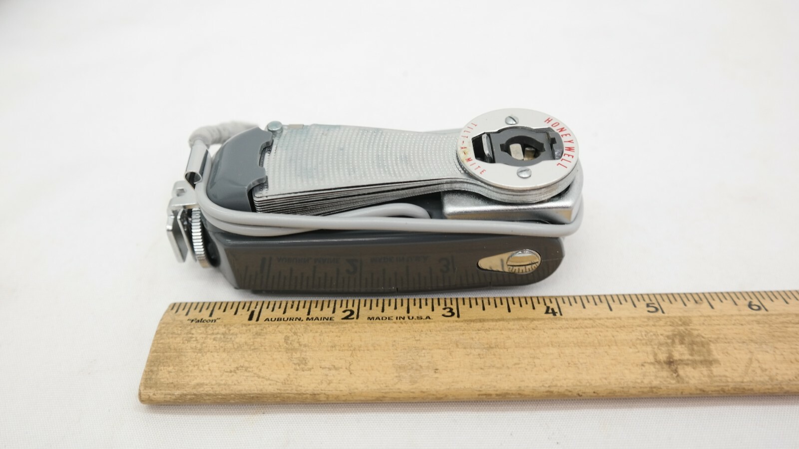 Vintage Honeywell Tilt-A-Mite Folding Fan Camera Flash w/ Case LW