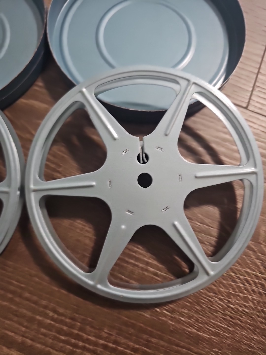 8mm 5″ Matching Silver Metal Reels With Blue Storage Cans