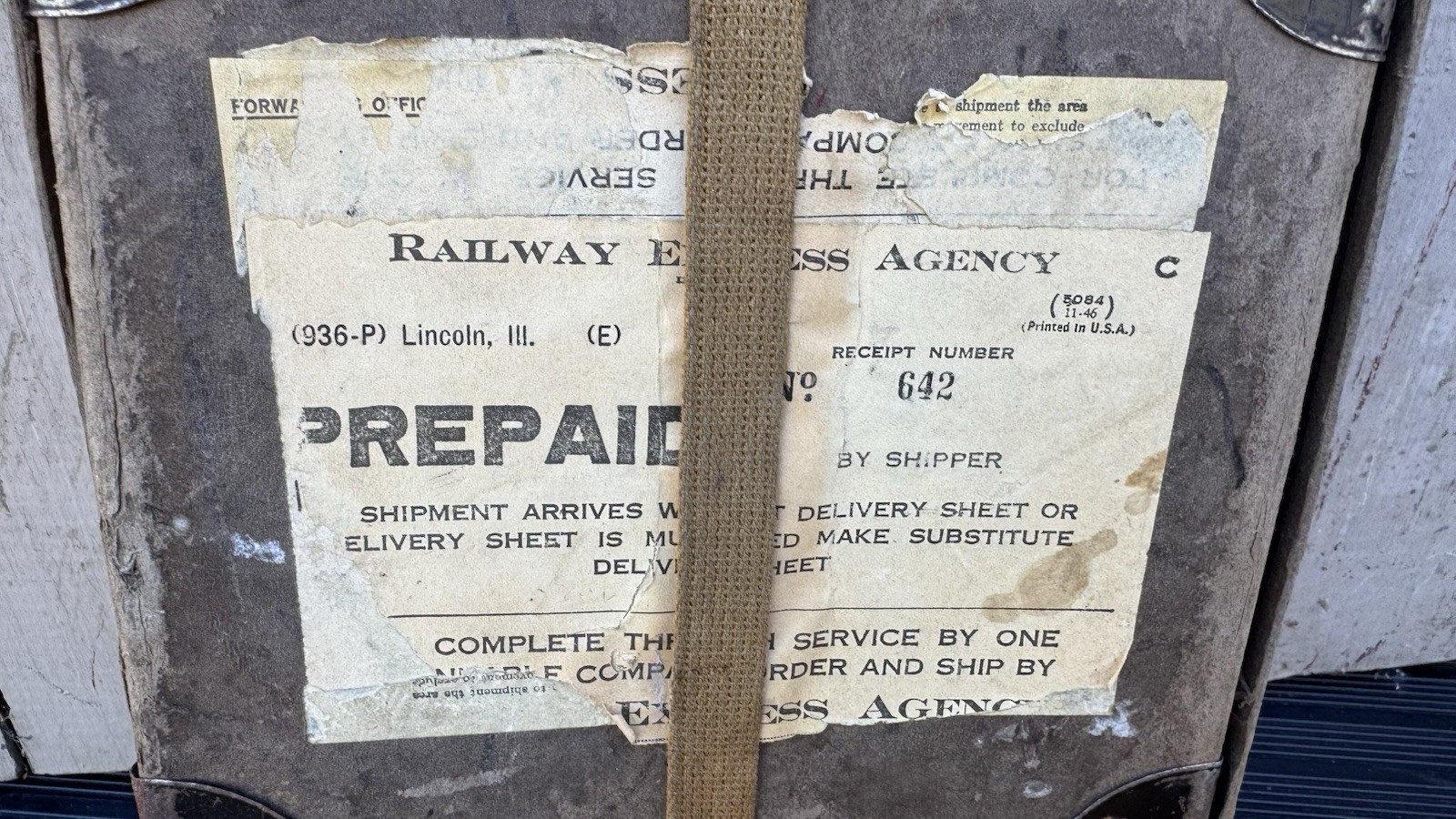 VINTAGE Film Reel Canister Case Shipping Box Mailer Railway Express Postage