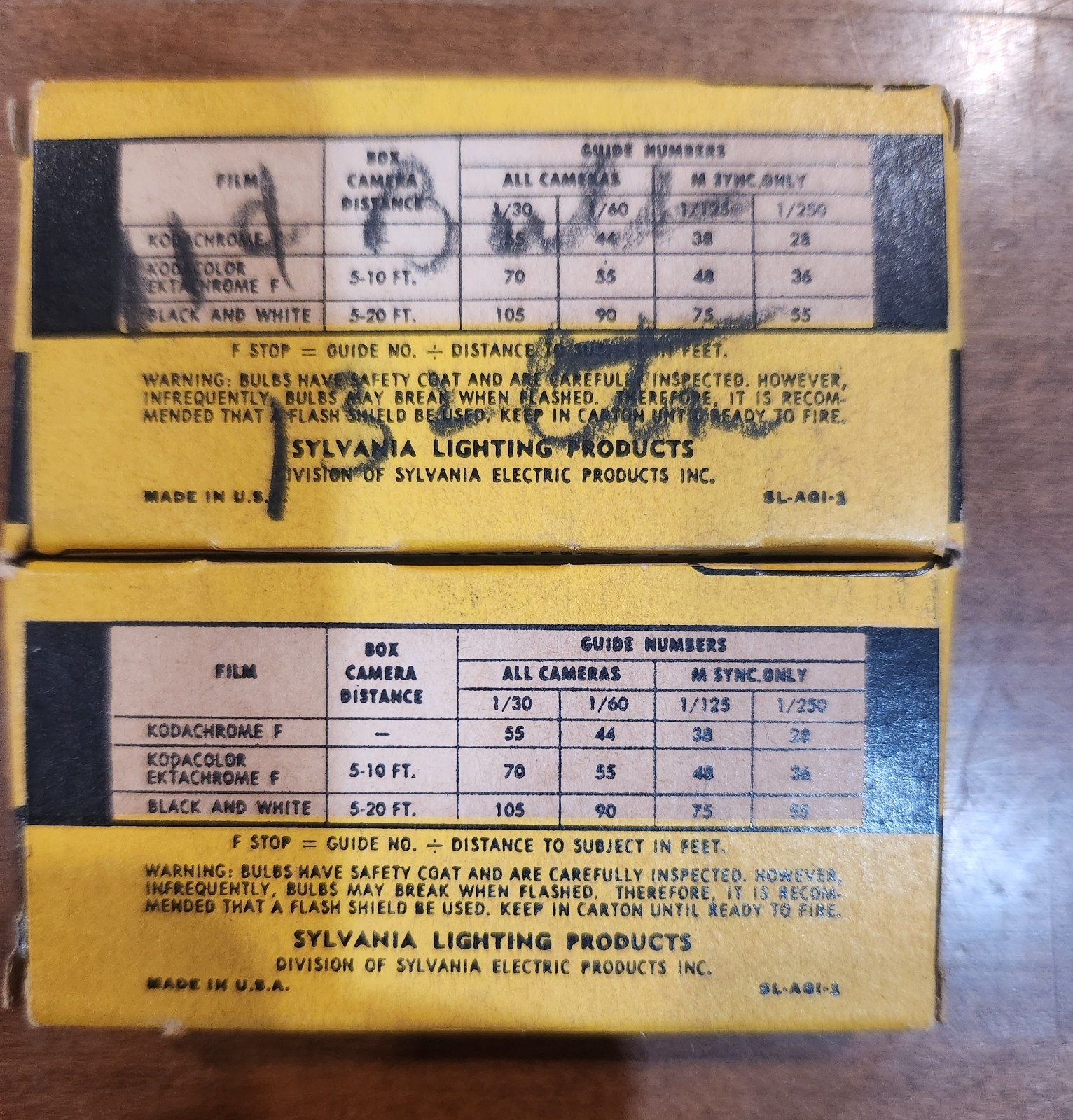 Sylvania Blue Dot M-2 & AG -1 NOS Flashbulbs