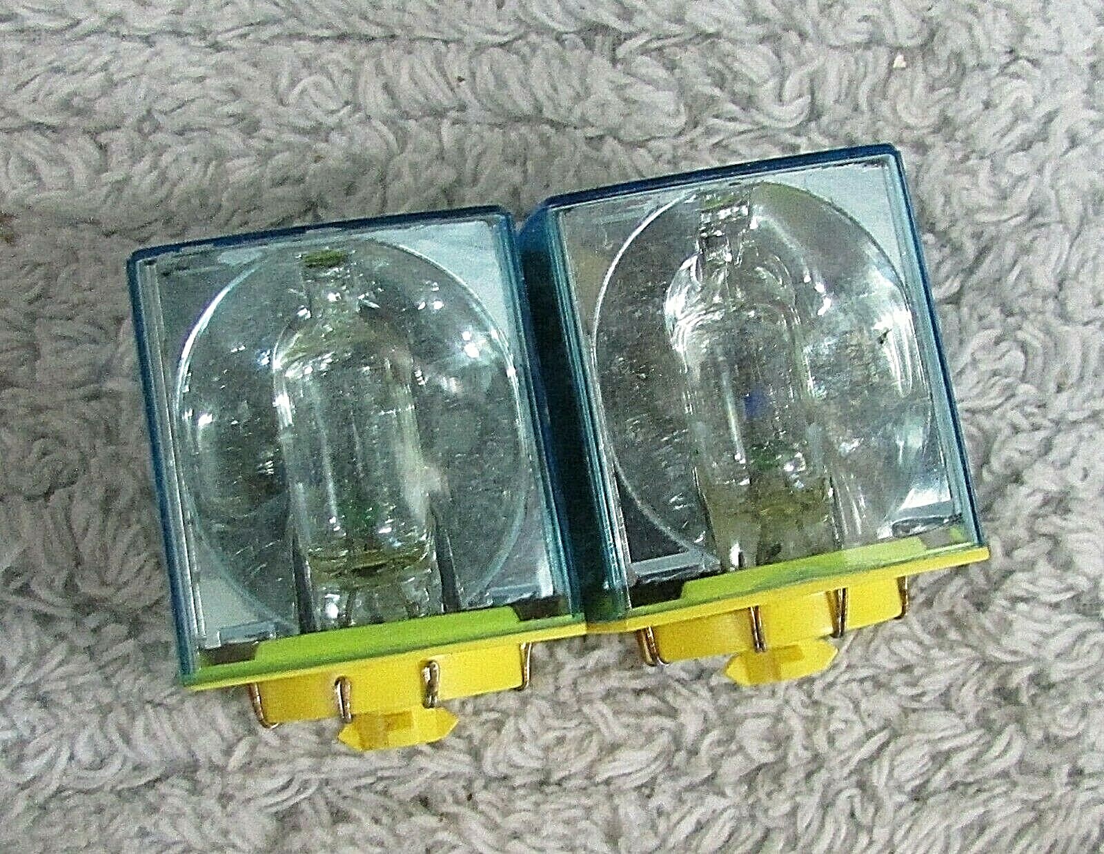 Pair Vintage New Unused GE Camera Flashcubes FREE S/H