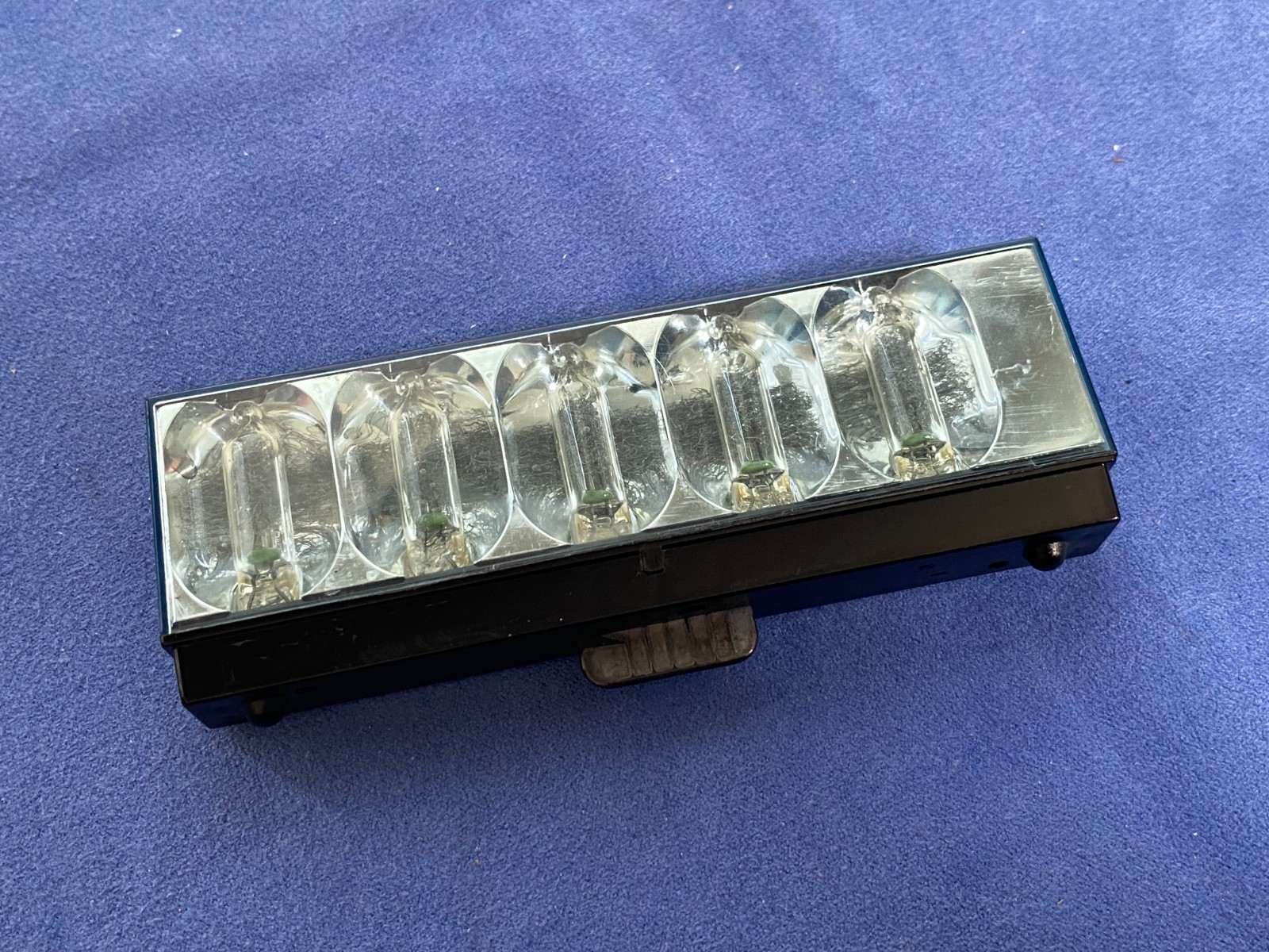 General Electric Flash Bar GE Vintage 9 Bulbs