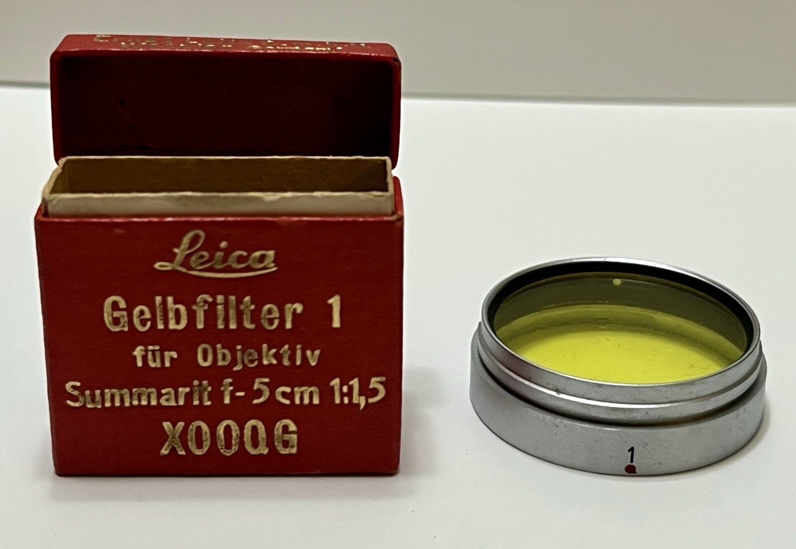 Ernst Leitz Leica Gelbfilter 1 Yellow Camera Filter Model XOOQG Wetzlar Germany