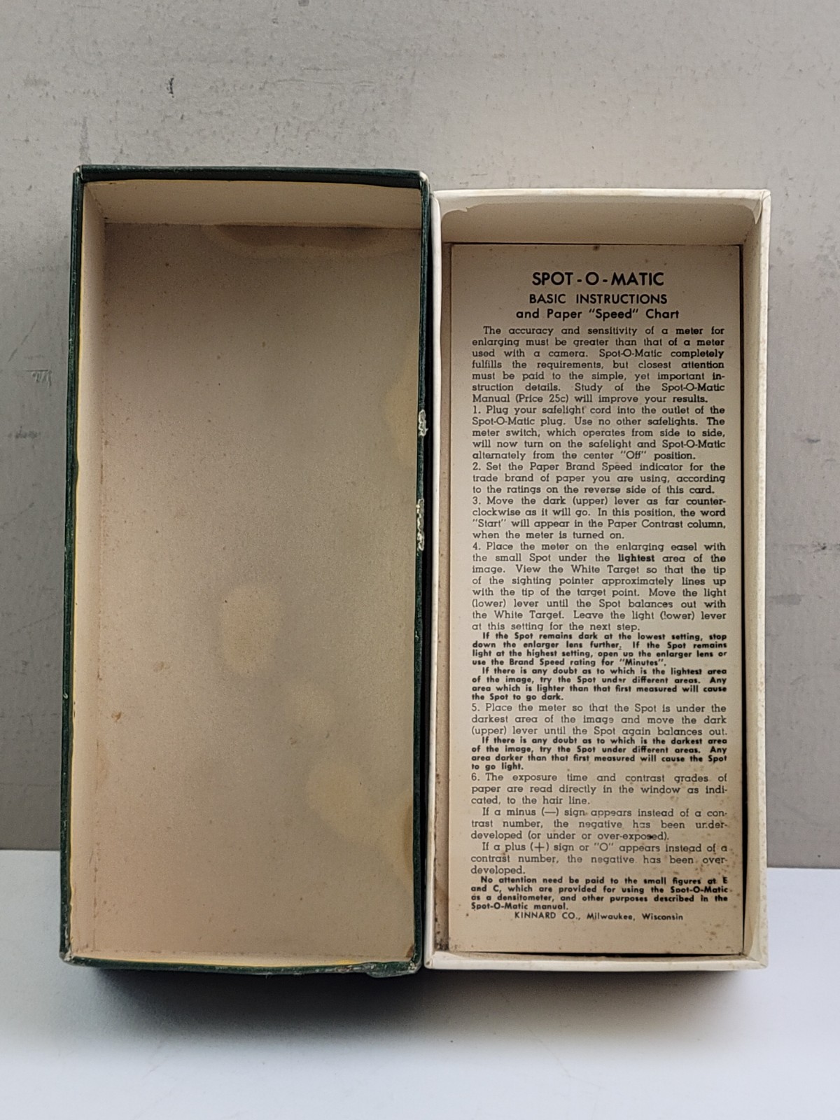 Vintage Kinnard Spot-O-Matic Enlarging Picture / Photo Meter in Box – *UNTESTED*