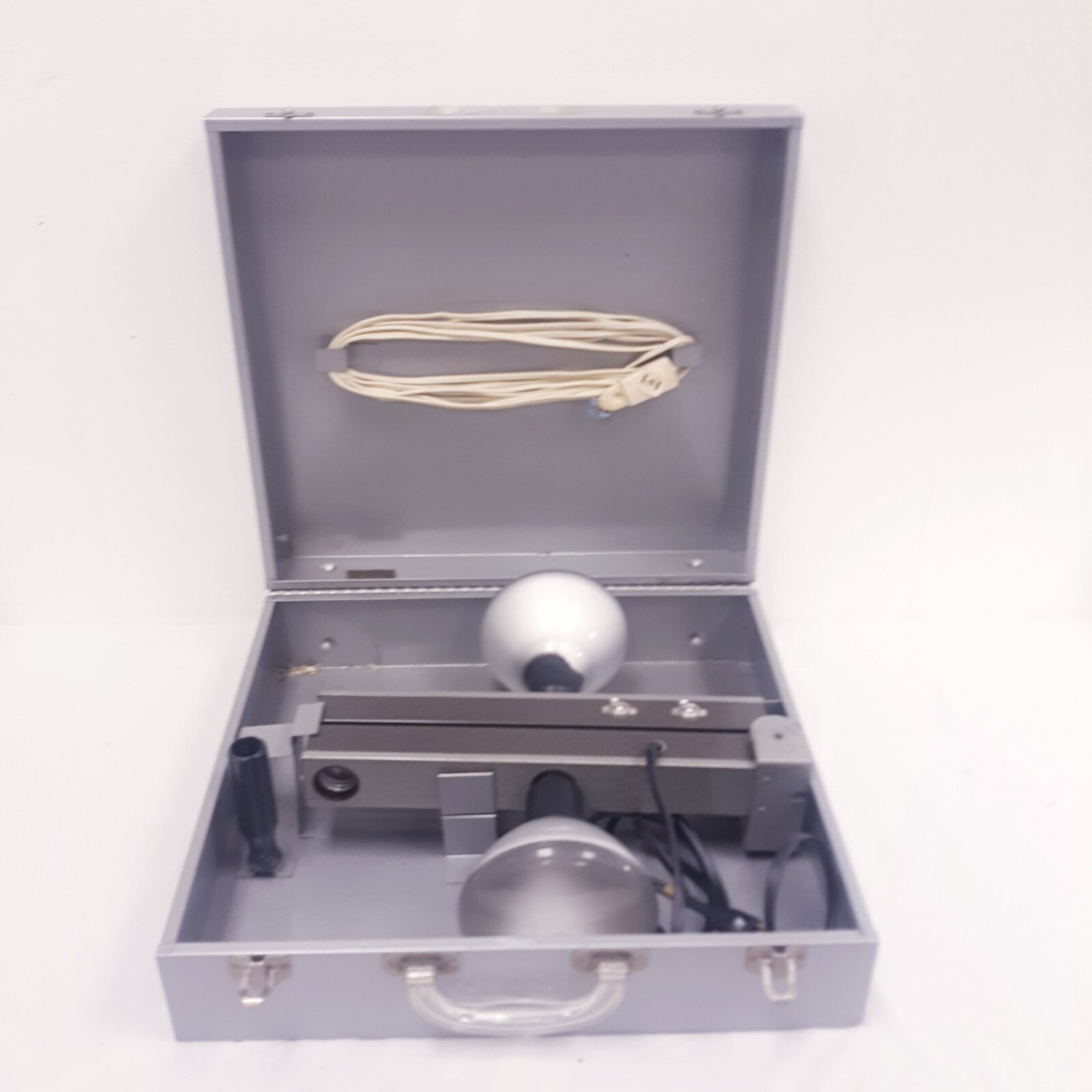 SURE TAKE PLF-4 POWELITE FOLDING PORTABLE CAMERA LIGHT SYSTEM VINTAGE W/ CASE