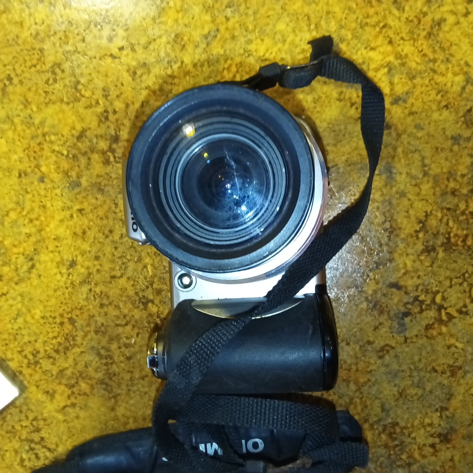 (3) Camara Lot For Parts, Bell &Howell, Kodak And Olympus!