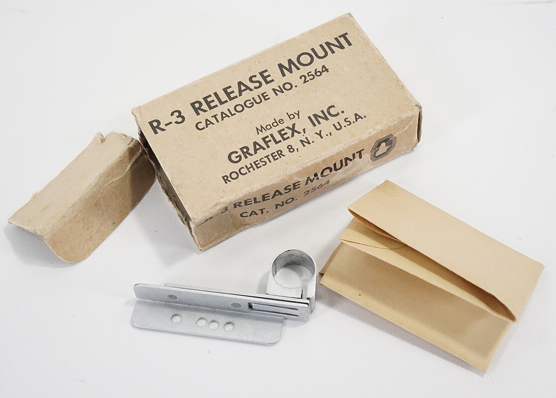 GRAFLEX R3 RELEASE MOUNT, CAT NO. 2564, LOOKS UNUSED IN WORN BOX/220636
