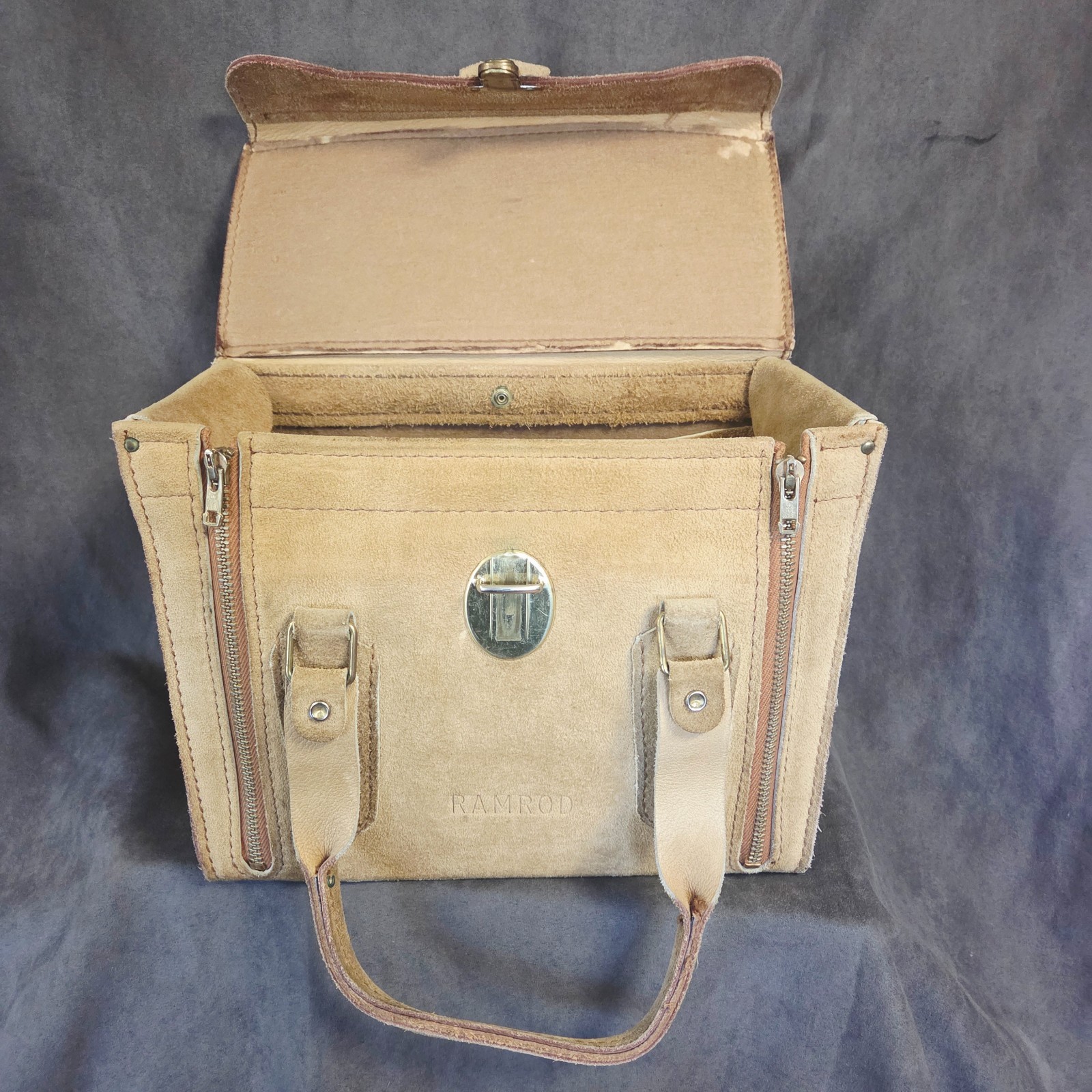 Vintage RAMROD Suede Leather Camera Bag 12×8.5×6 Made USA Cowhide Field Case