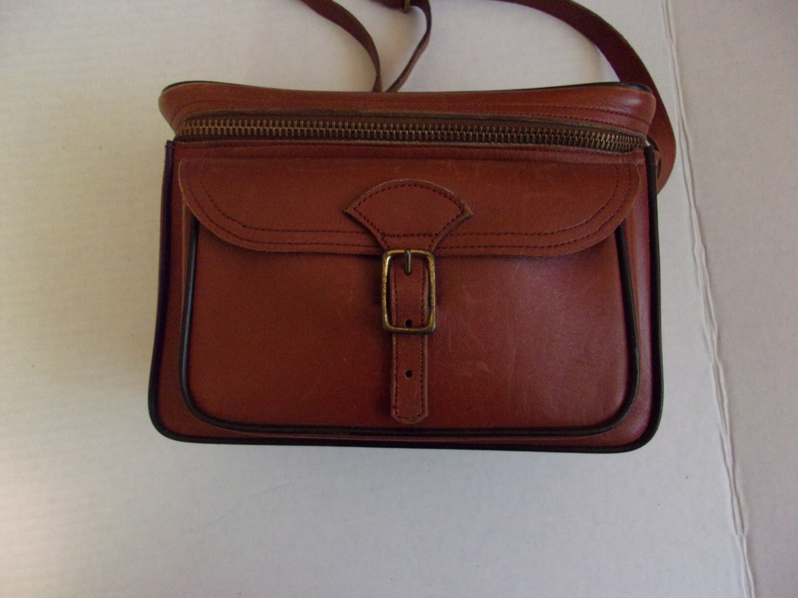 Vintage Kodak Flasholder Model B With Bracket Leather Carry Case Filters NO TEST