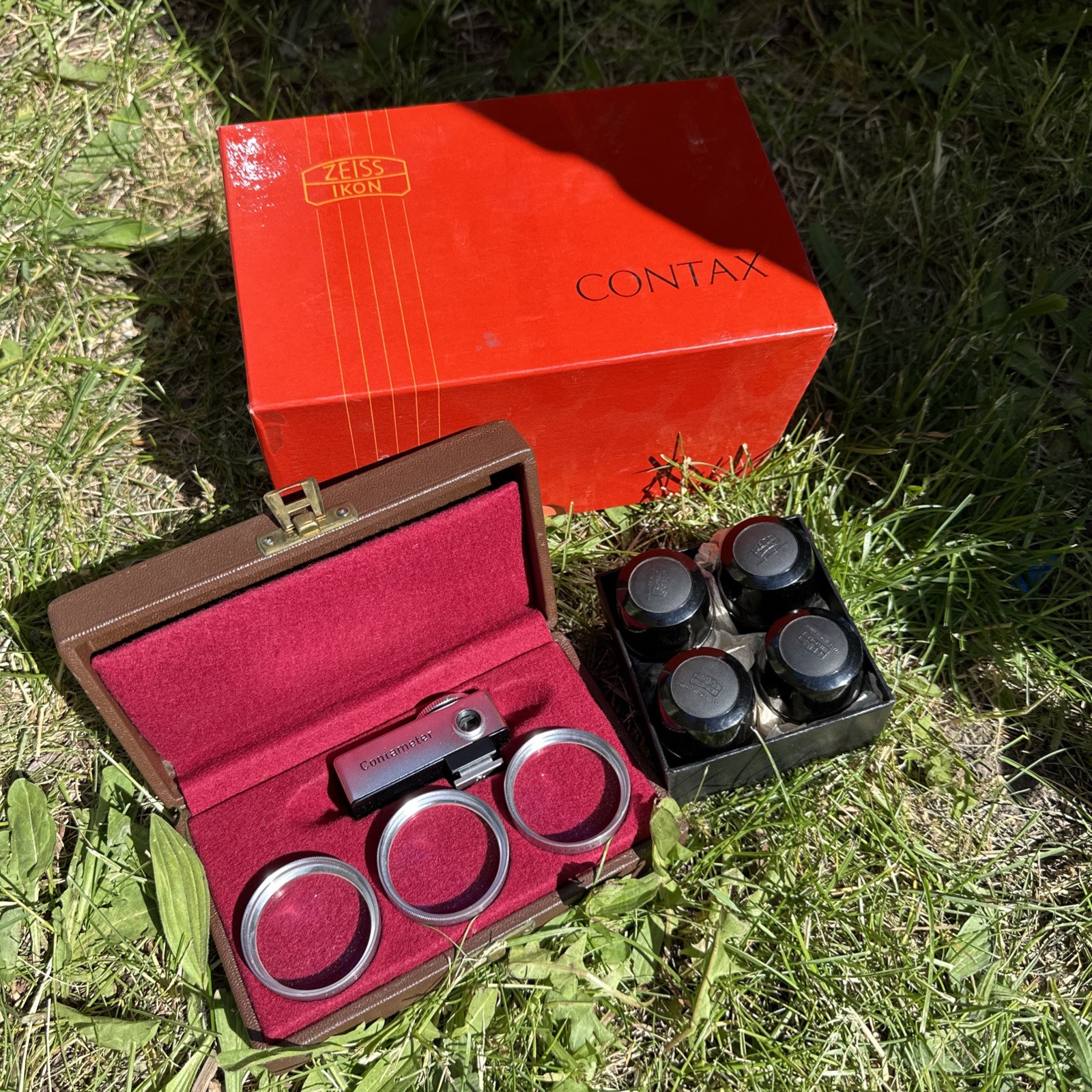Zeiss Ikon Contameter Contax W/ Original Box + 4 Film Reel Cassettes