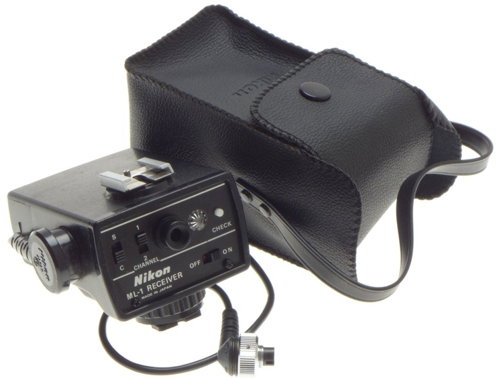 NIKON ML-1 RECEIVER 2 CHANNEL CASED USED FOR NIKON CAMERA MOTOR REMOTE CONTROL