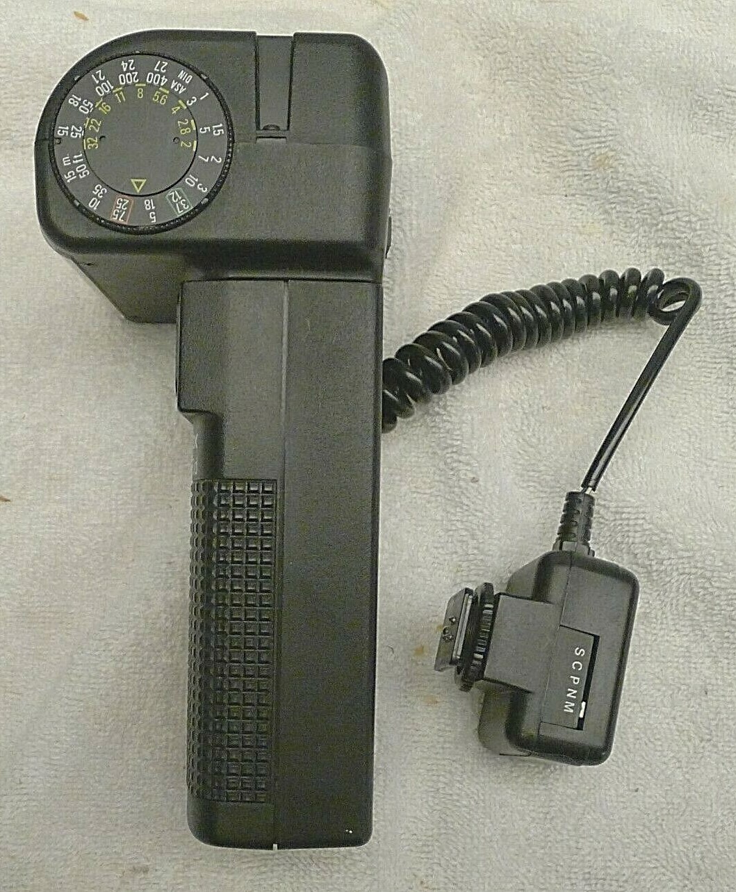 Hanimex Pro550d Camera Hot Shoe Bounce Flash -TESTED