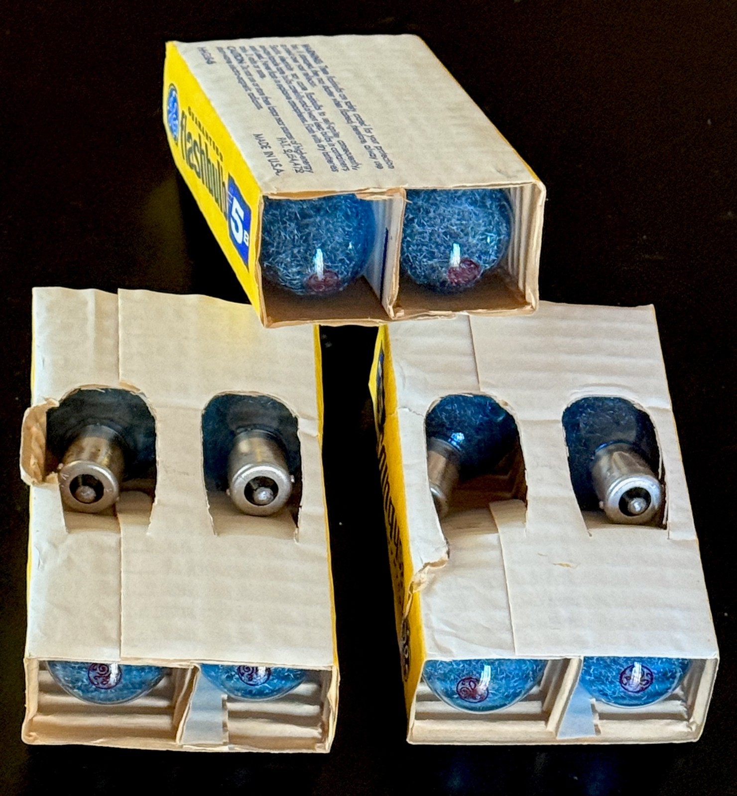 Vintage General Electric Blue Rhenium Flashbulbs / Box of 12 Unused / #5B