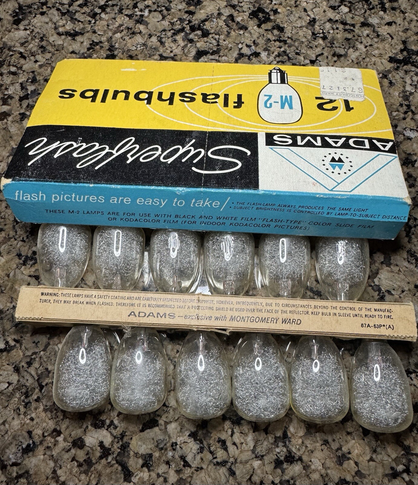 Vintage Box of 12 Adams Superflash M-2 Flashbulbs In Original Packaging