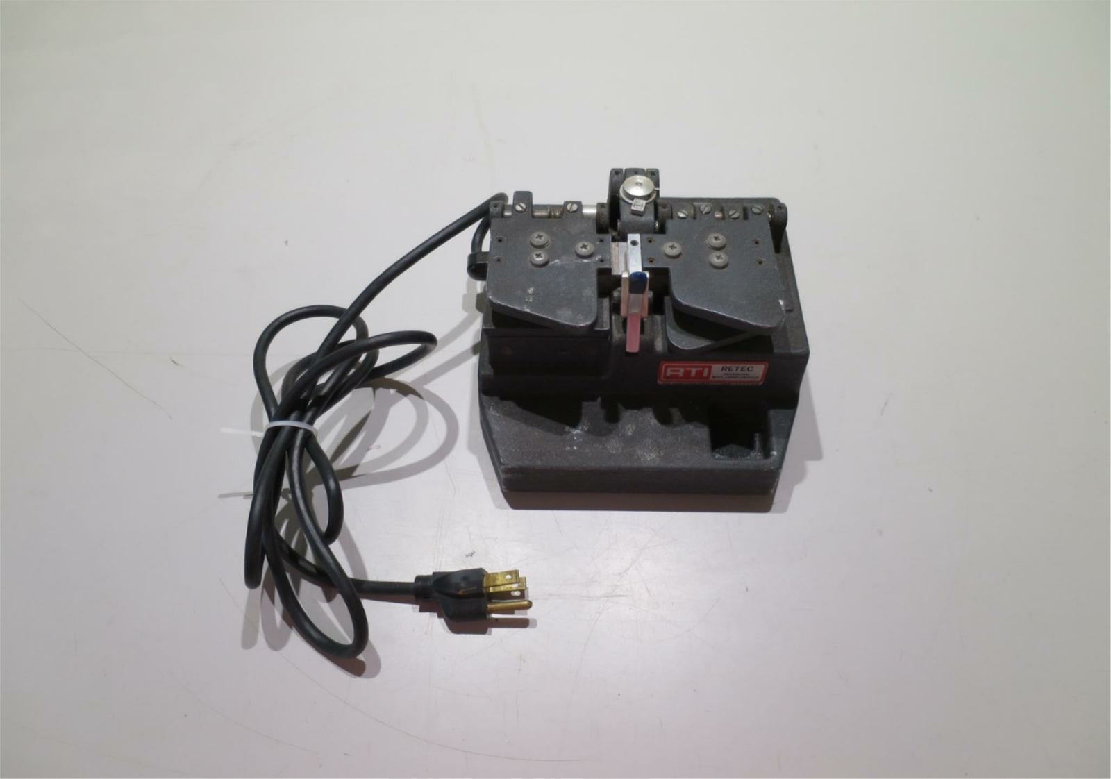 Vintage 16mm Cement Splicer RTI 8/16mm Automatic Hot Splicer