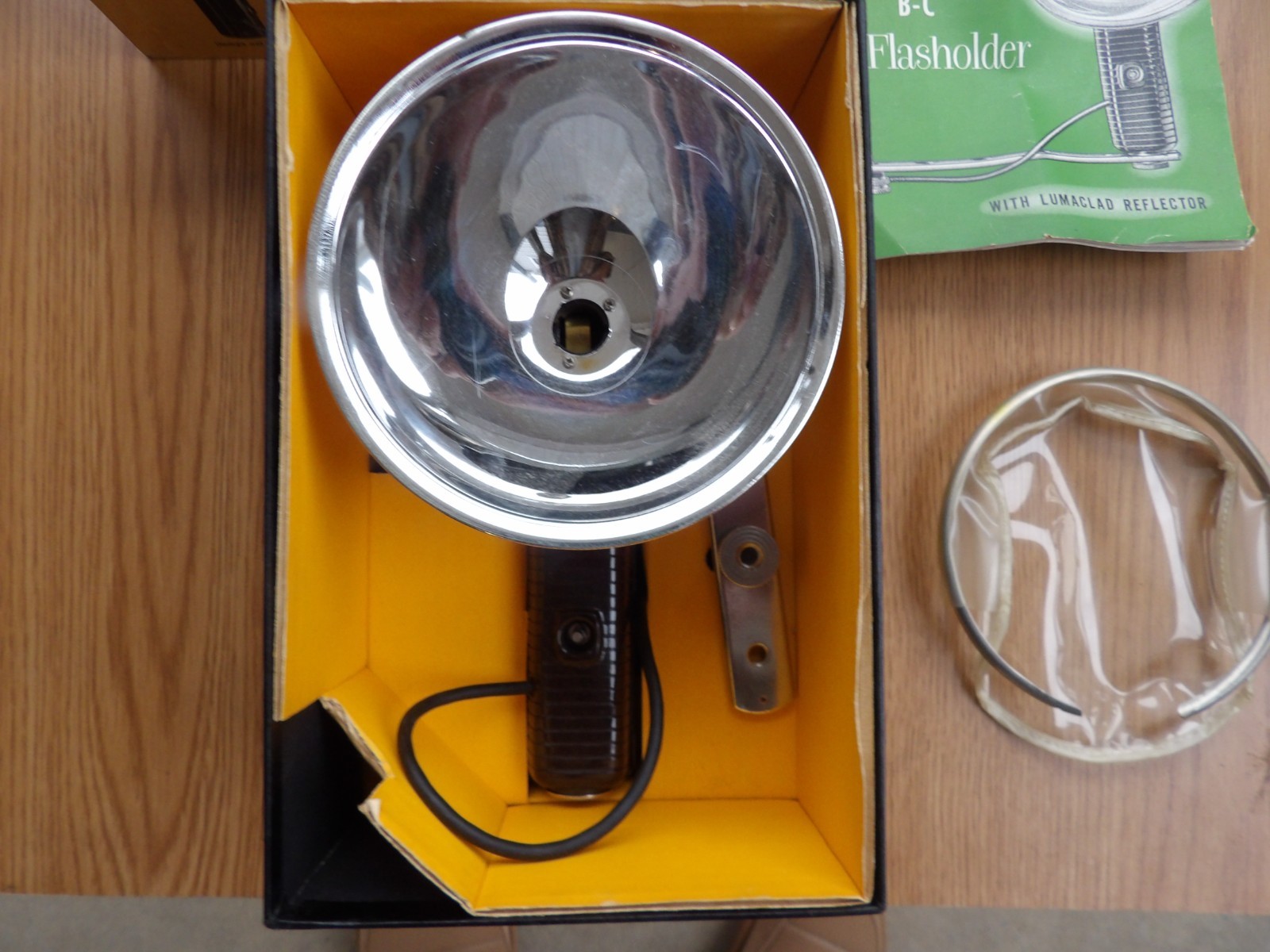 Kodak Camera B-C Flasholder-For Most Flash-Synchronized Cameras
