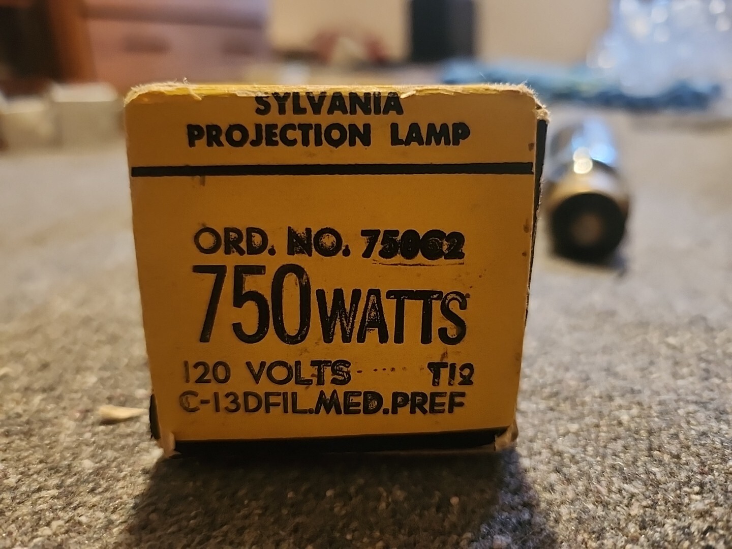 Vintage Sylvania Wabash 120V 750W T12 Projection Lamp As-Is