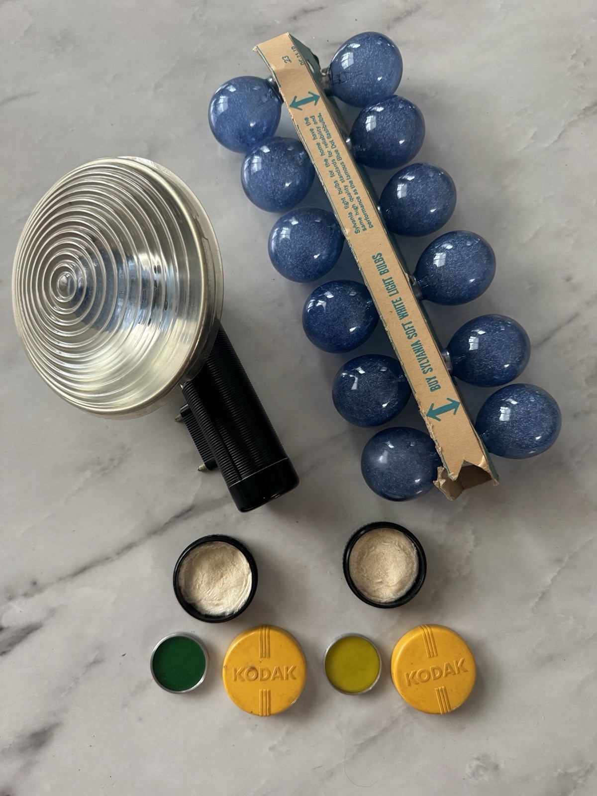 Sylvania Blue Dots With Lamp Flash Bulbs – Set Of 12 – VINTAGE