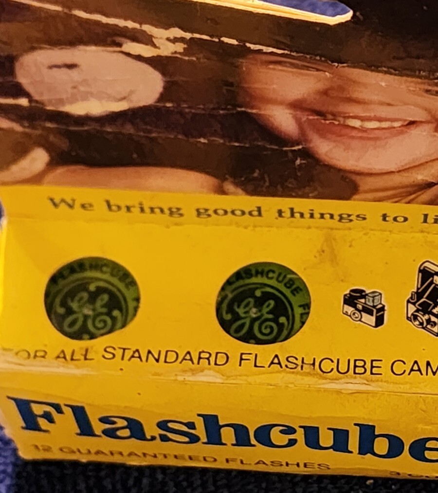 Vintage General Electric Flashcubes Pack of 3 Cubes 12 Flashes Made in USA