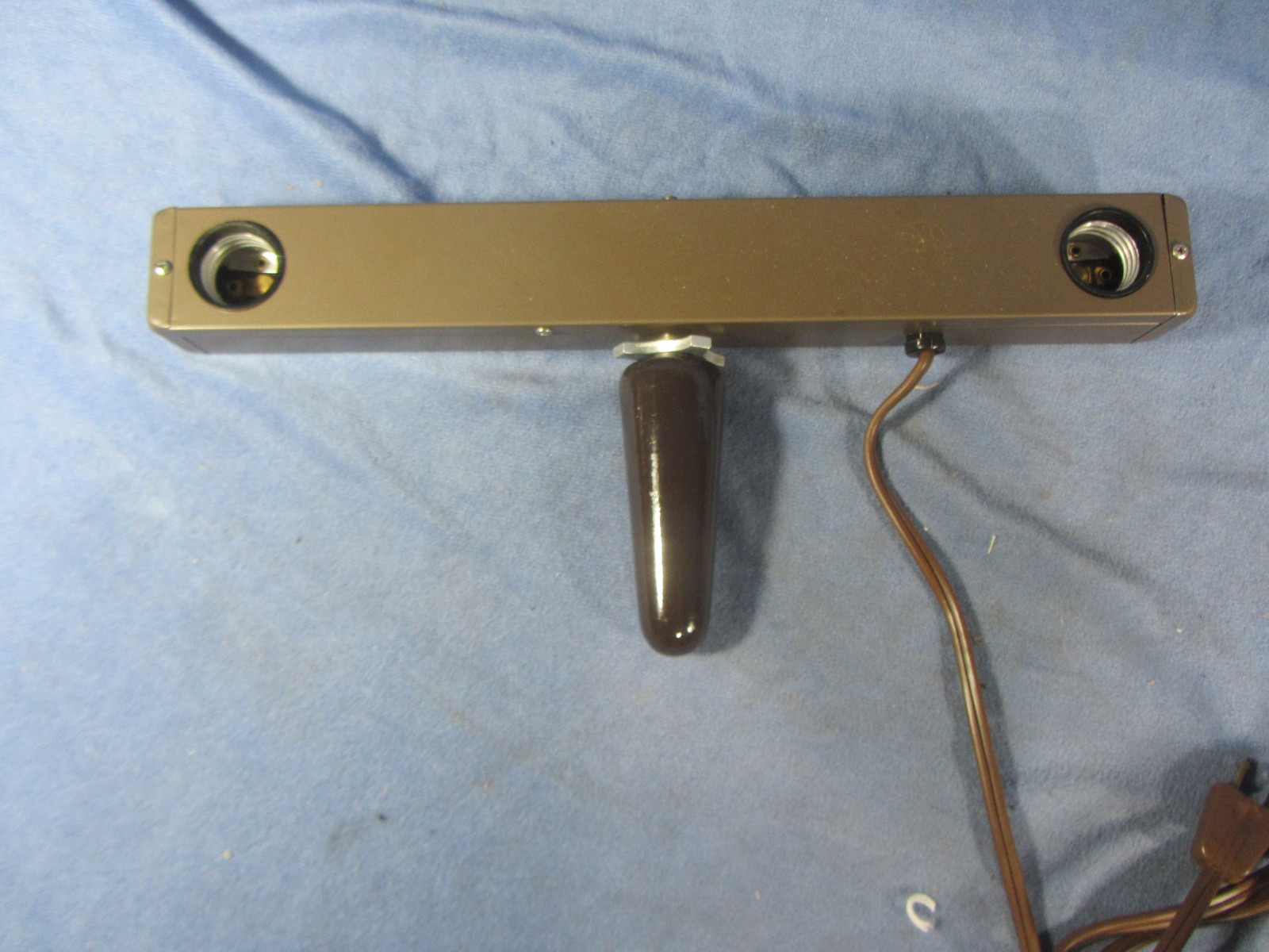 Vintage Kodak 790 Brownie 2-Lamp Movie Photo Light Bar w/ Handle & Original Box