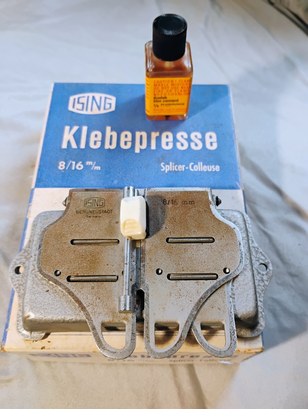 Vintage Film Splicer 8/16mm German ” Ising Klebepresse”