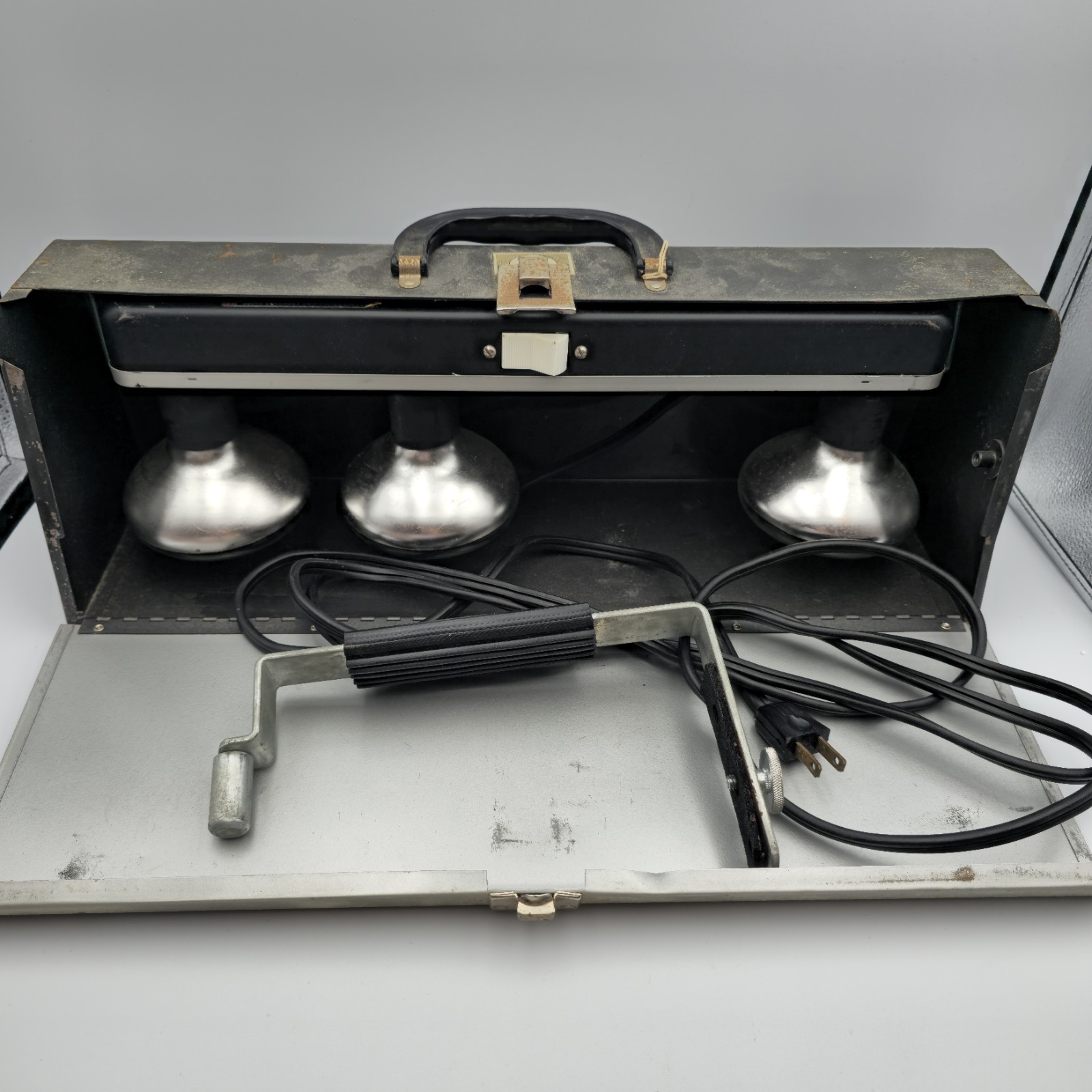 Vintage Sears Tower 3-Lamp Photo Light Kit 2 Working w/ Case 1950s-60s