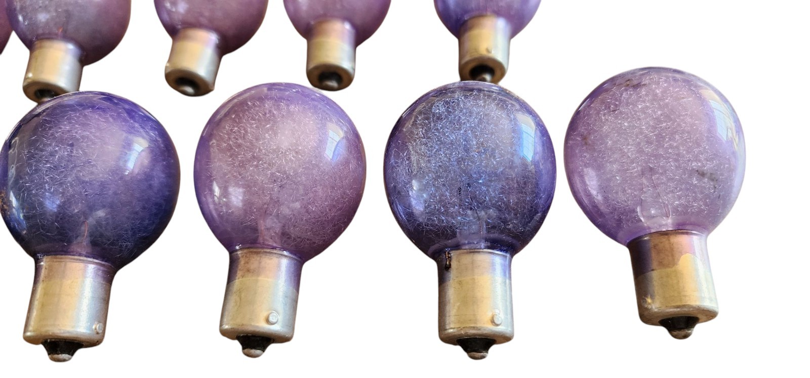 11 Vintage Blue And Purple Flashbulbs