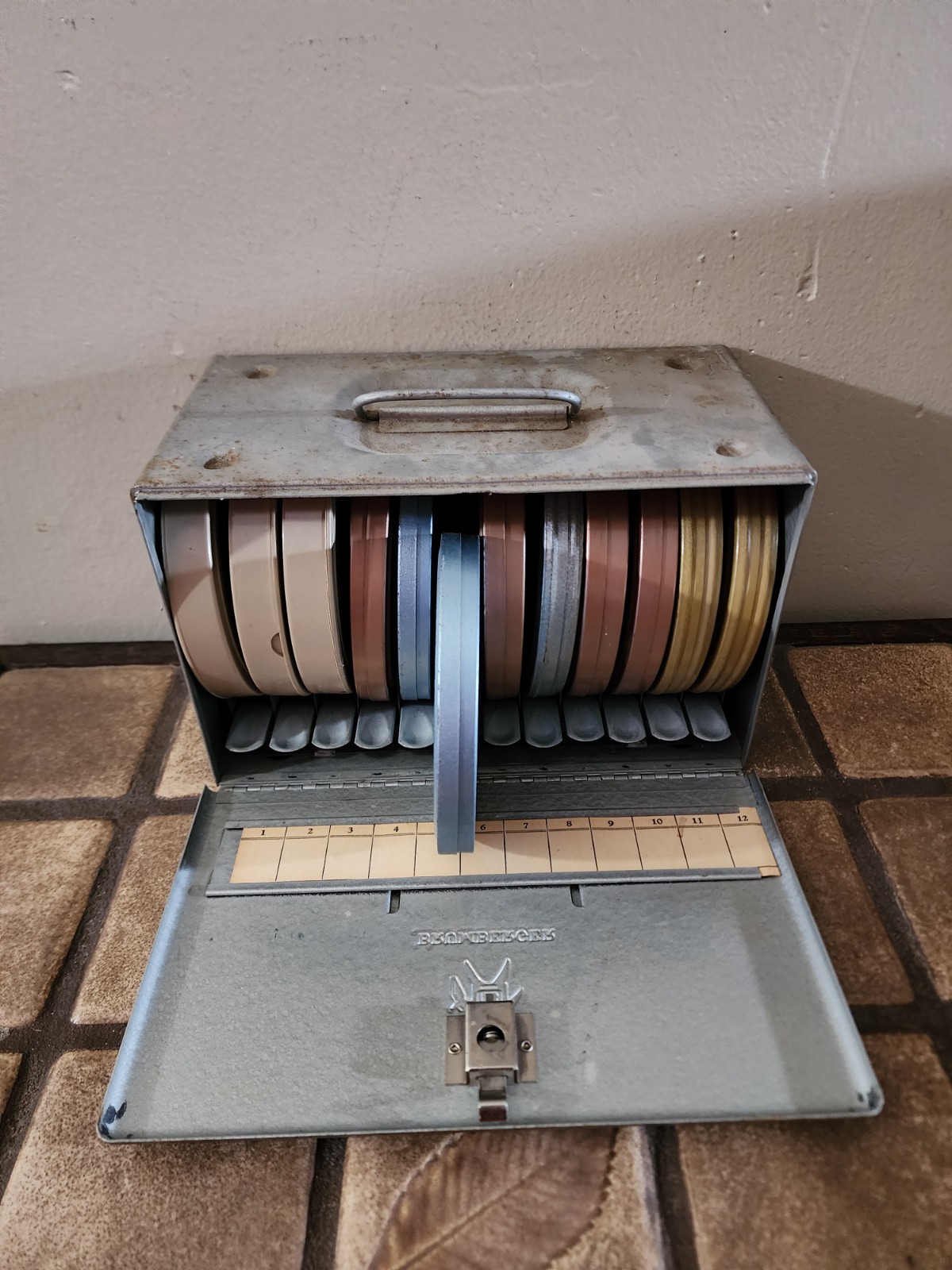 Brumberger 8mm 5″ 12 Reel Film Storage Cabinet Case W/ Reels, Cans, & Films READ