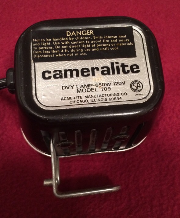 Vintage Cameralite Model 709 Movie Camera Floodlamp ~ Clean and Working 650W